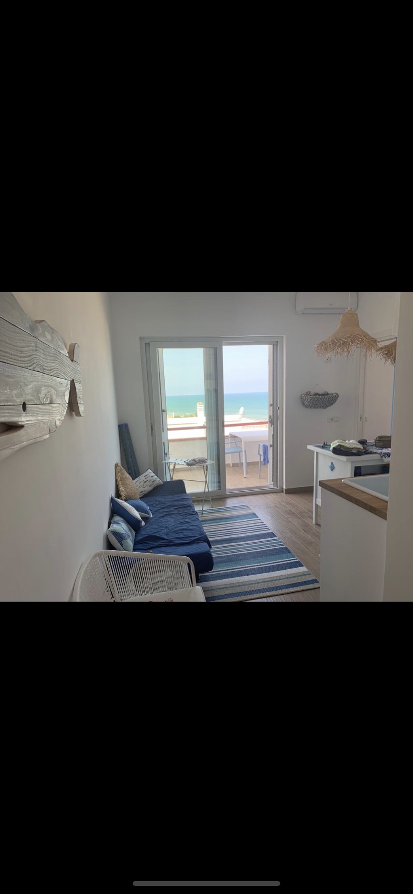 Beautiful two-room apartment with a terrace overlooking the sea