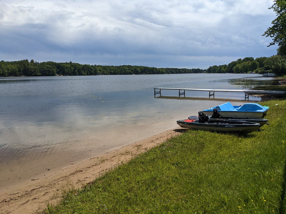 Large Lake Front Cottage Cottages for Rent in Kaleva, Michigan