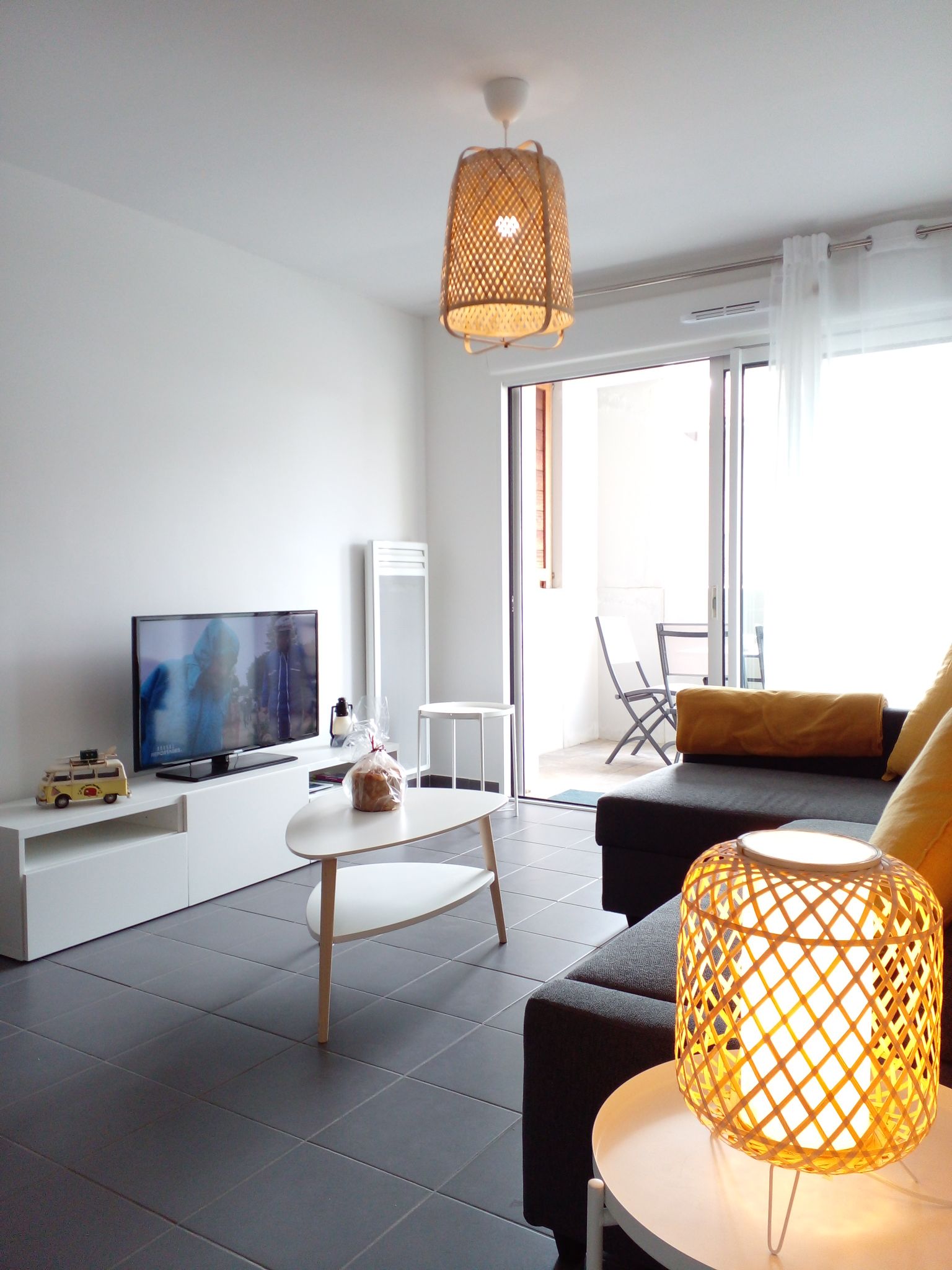 Charming apartment a short walk to the beach