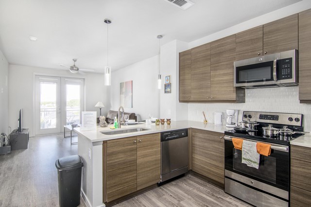 Amazing Price | Uptown | W/D | FREE Parking | King in District 14, Dallas