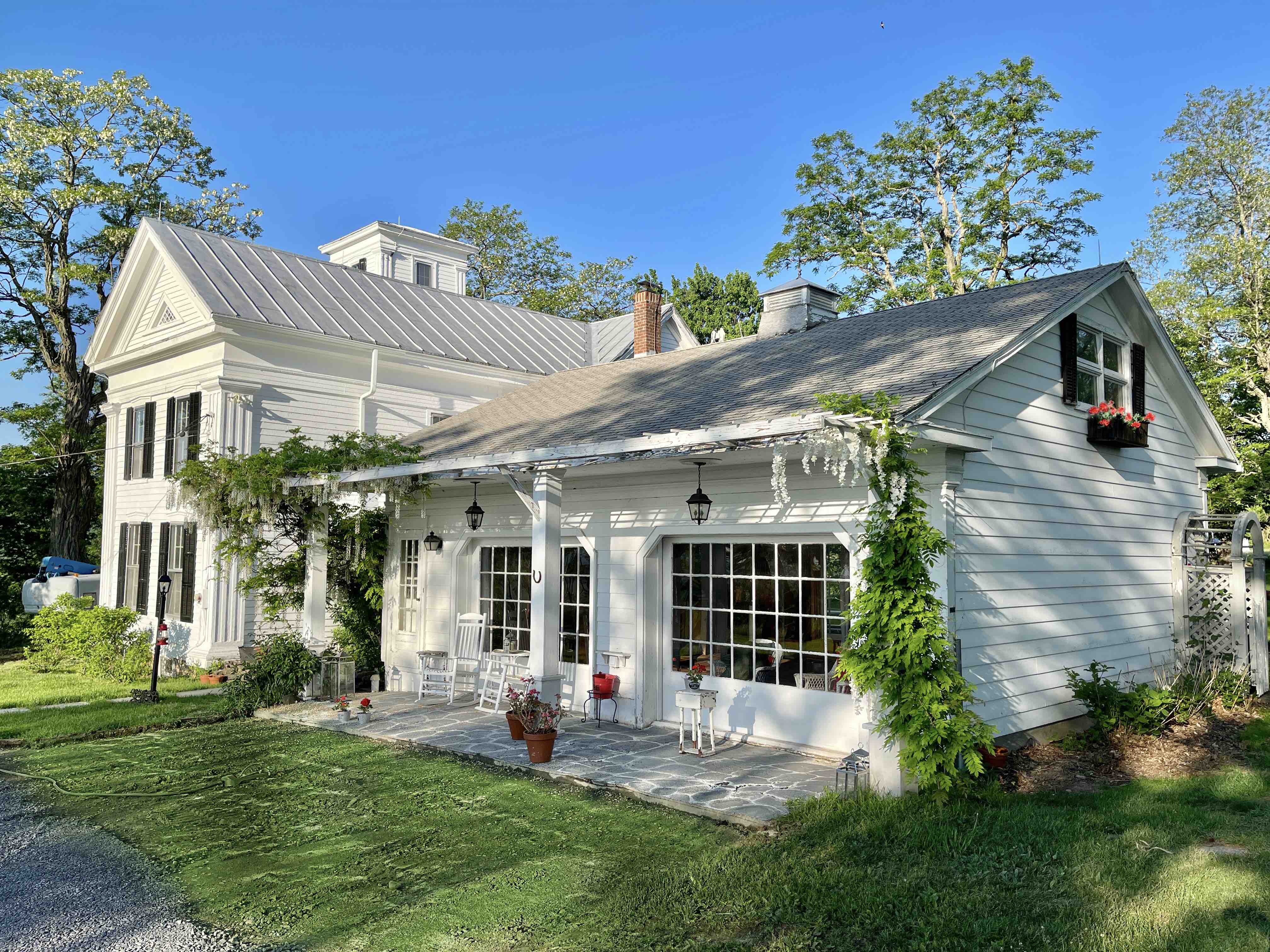 Historic Catskill Mountain House near Windham ski Houses for Rent in