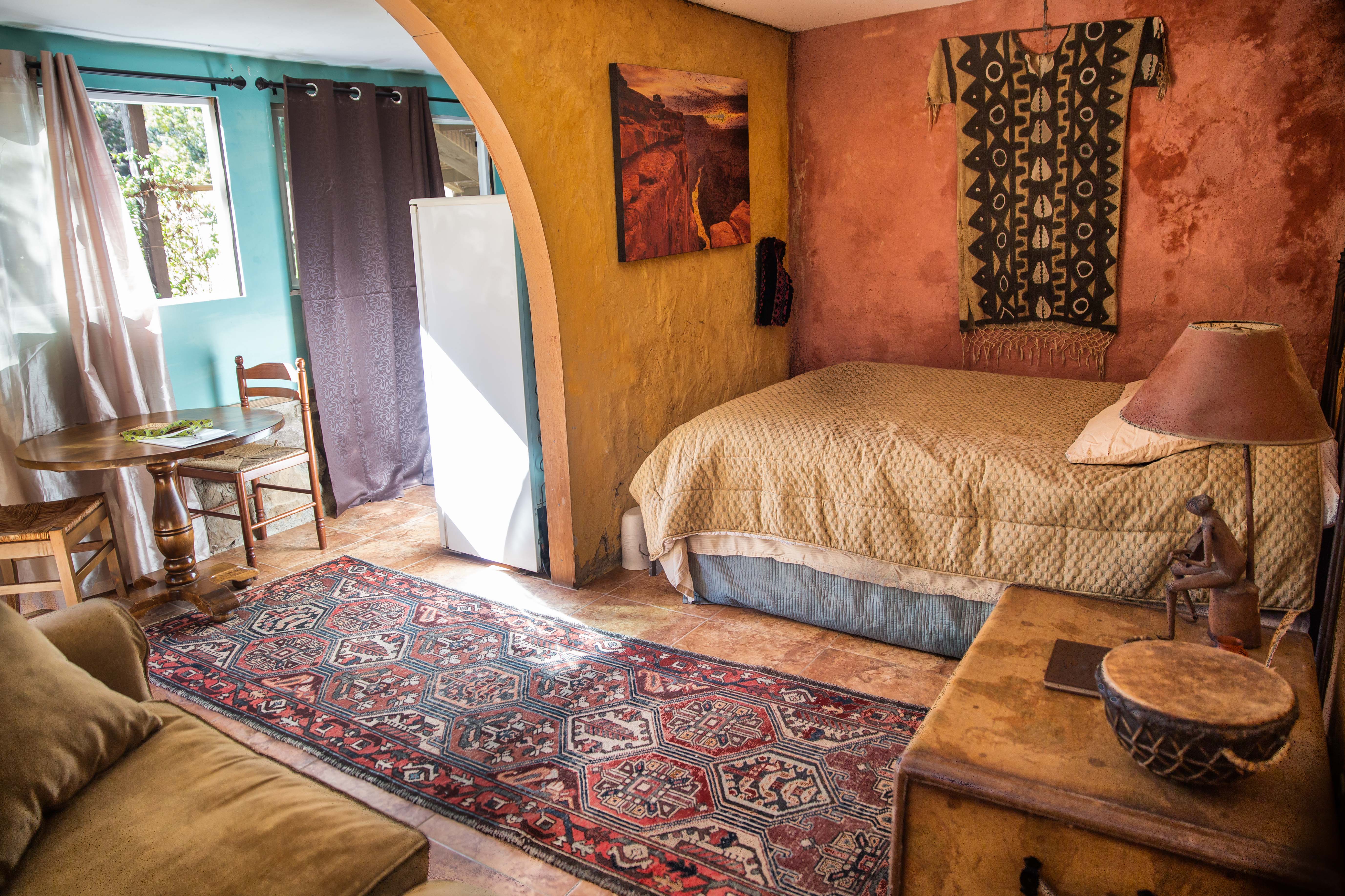 Hacienda Hideaway + Mountain View, Creek & Trails