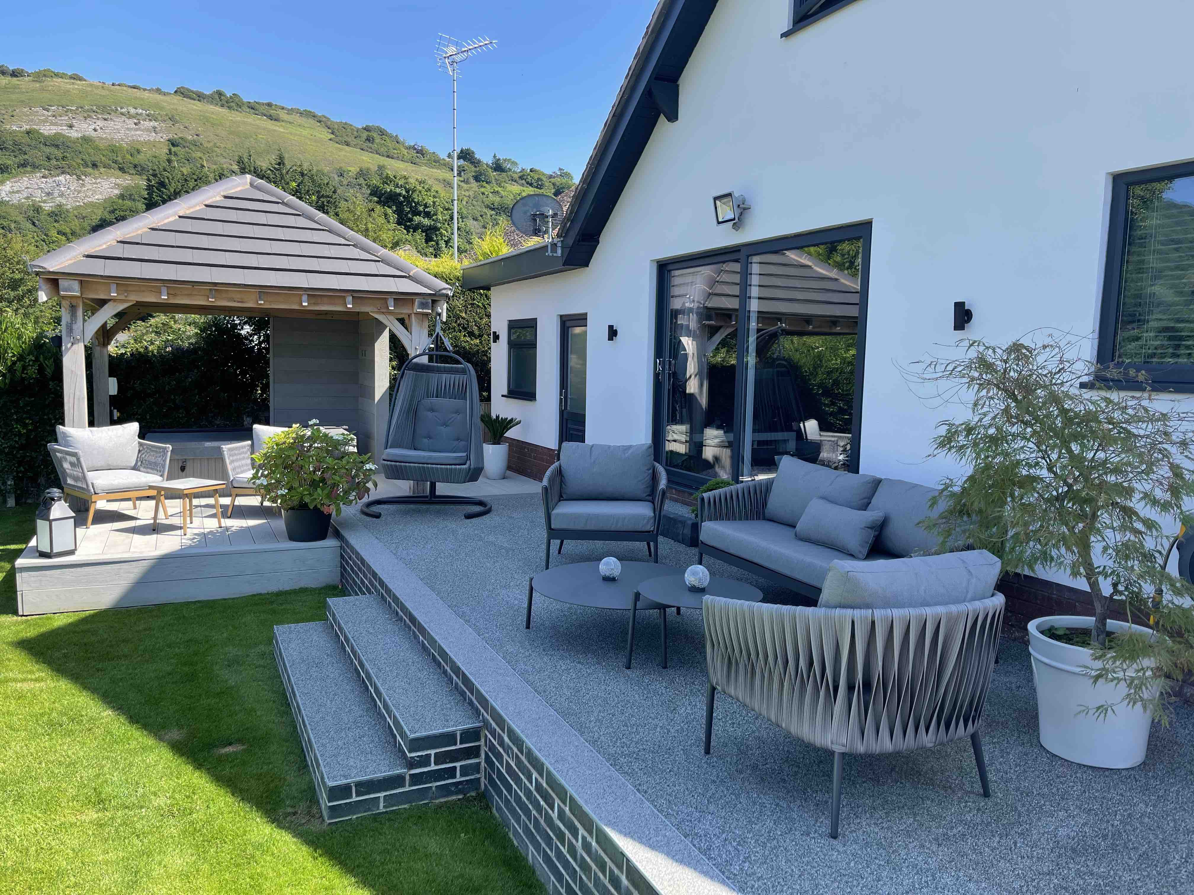 Luxury Stylish Property North Wales With Hot Tub