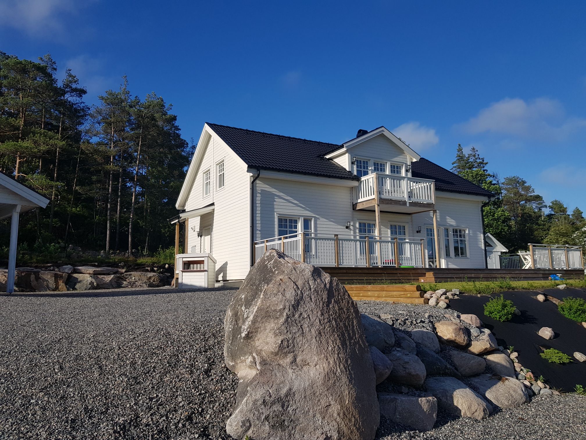 Deluxe newly built 4 bedroom Family Villa