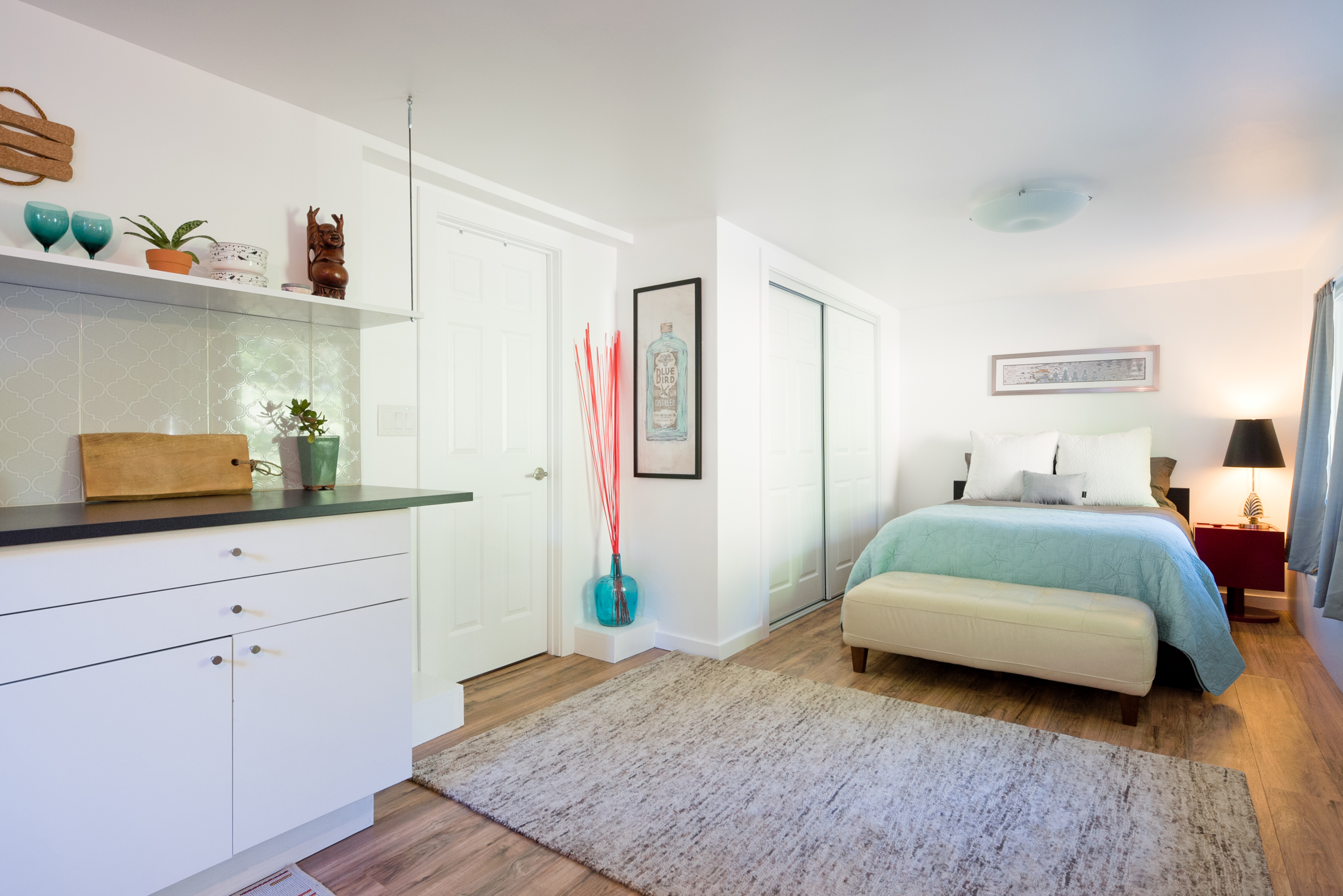 Private & bright inlaw/ easy access to Oakland, SF in Millsmont, Oakland