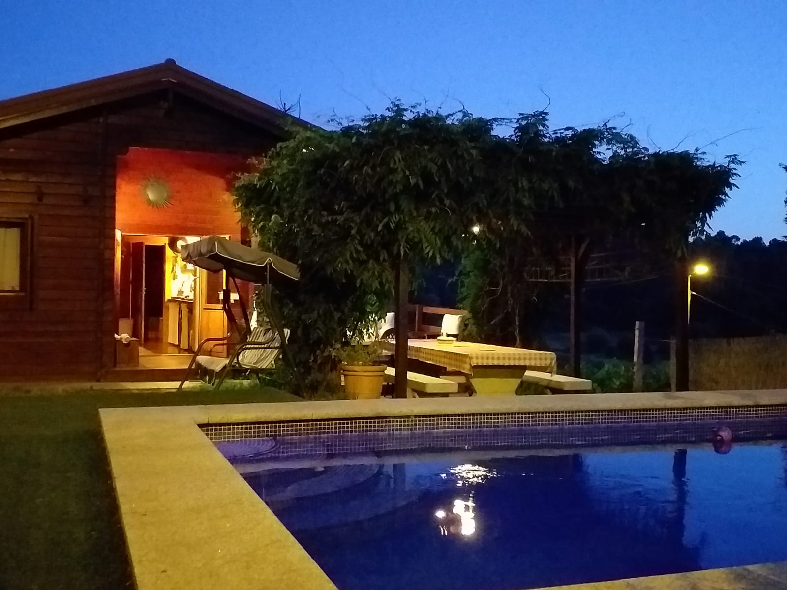 MONTE-PLAYA WOOD HOUSE for families.
