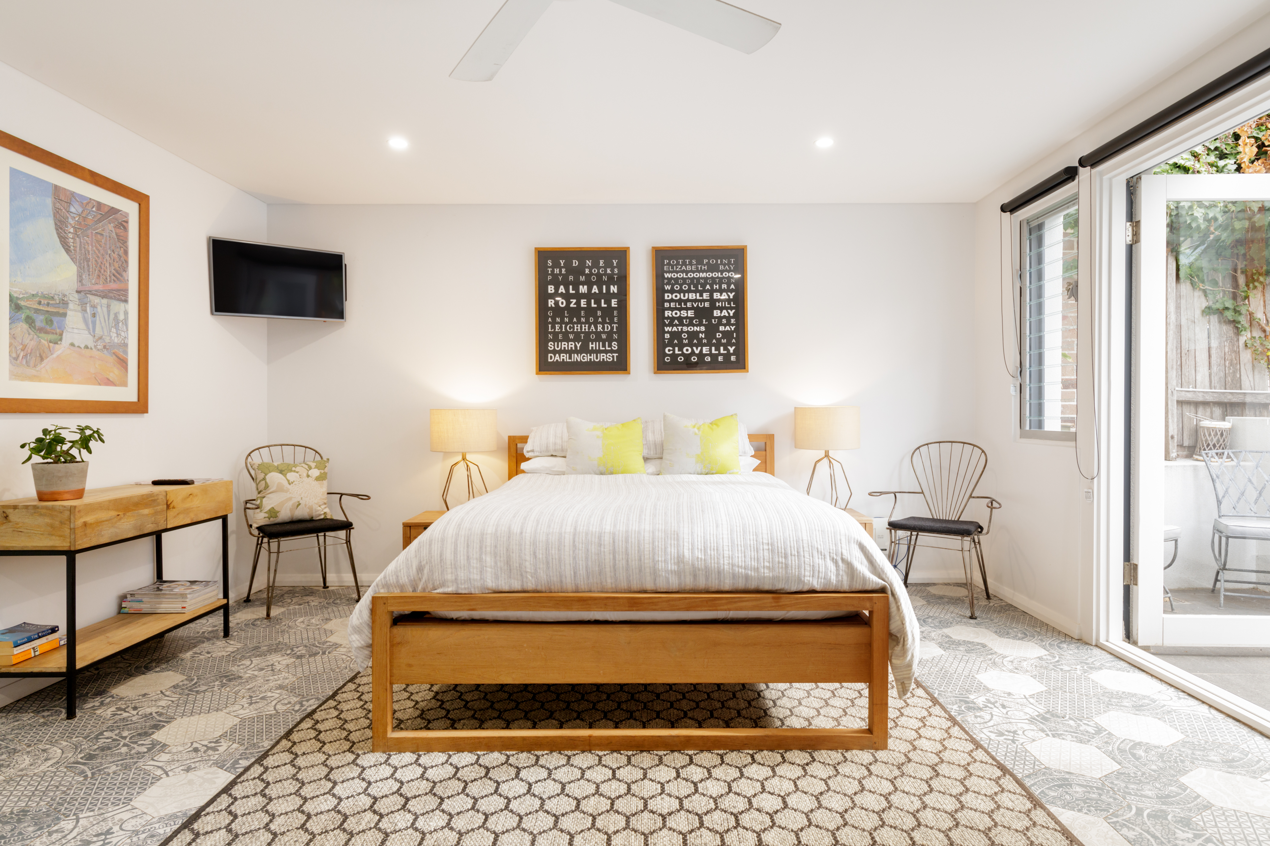 Beach Bungalow Studio with Cozy Patio