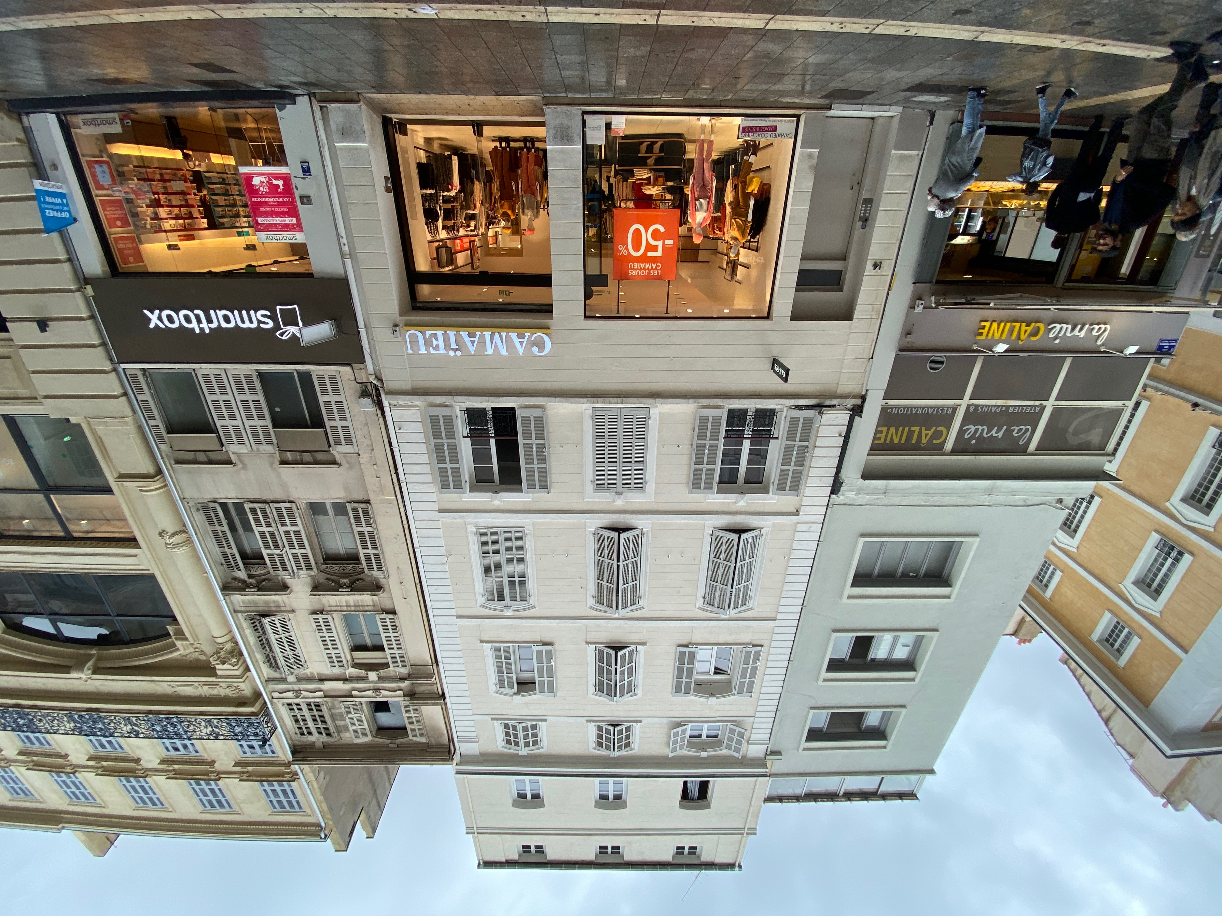Le Studio Saint Ferreol Apartments For Rent In Marseille Provence Alpes Cote D Azur France