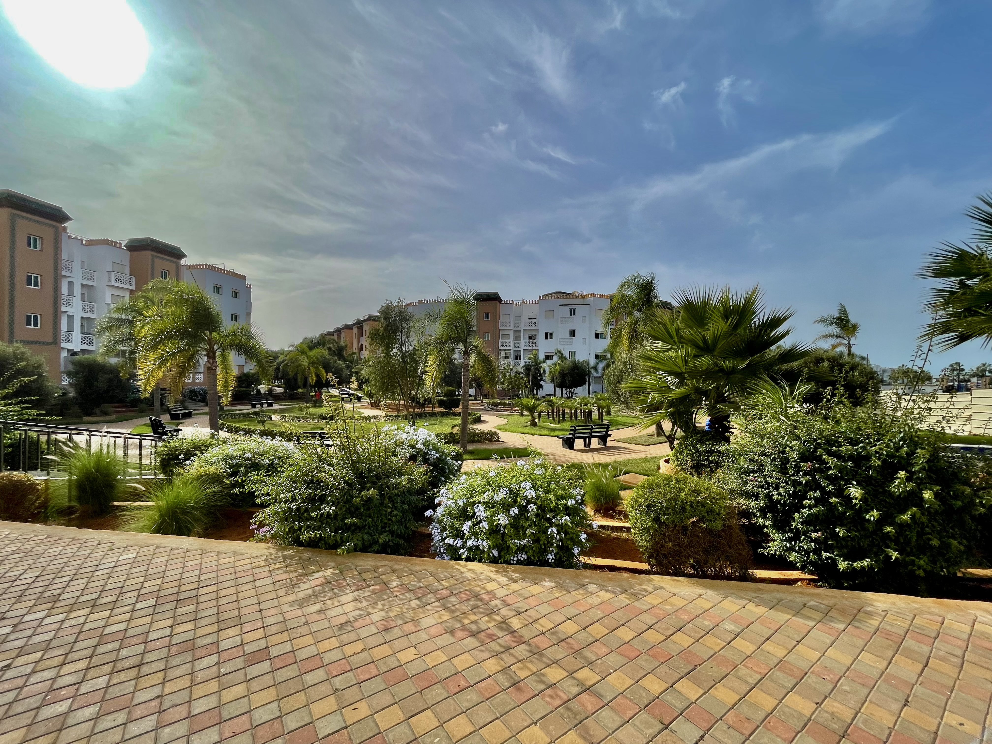 Residence al kawtar secured. 5 pools