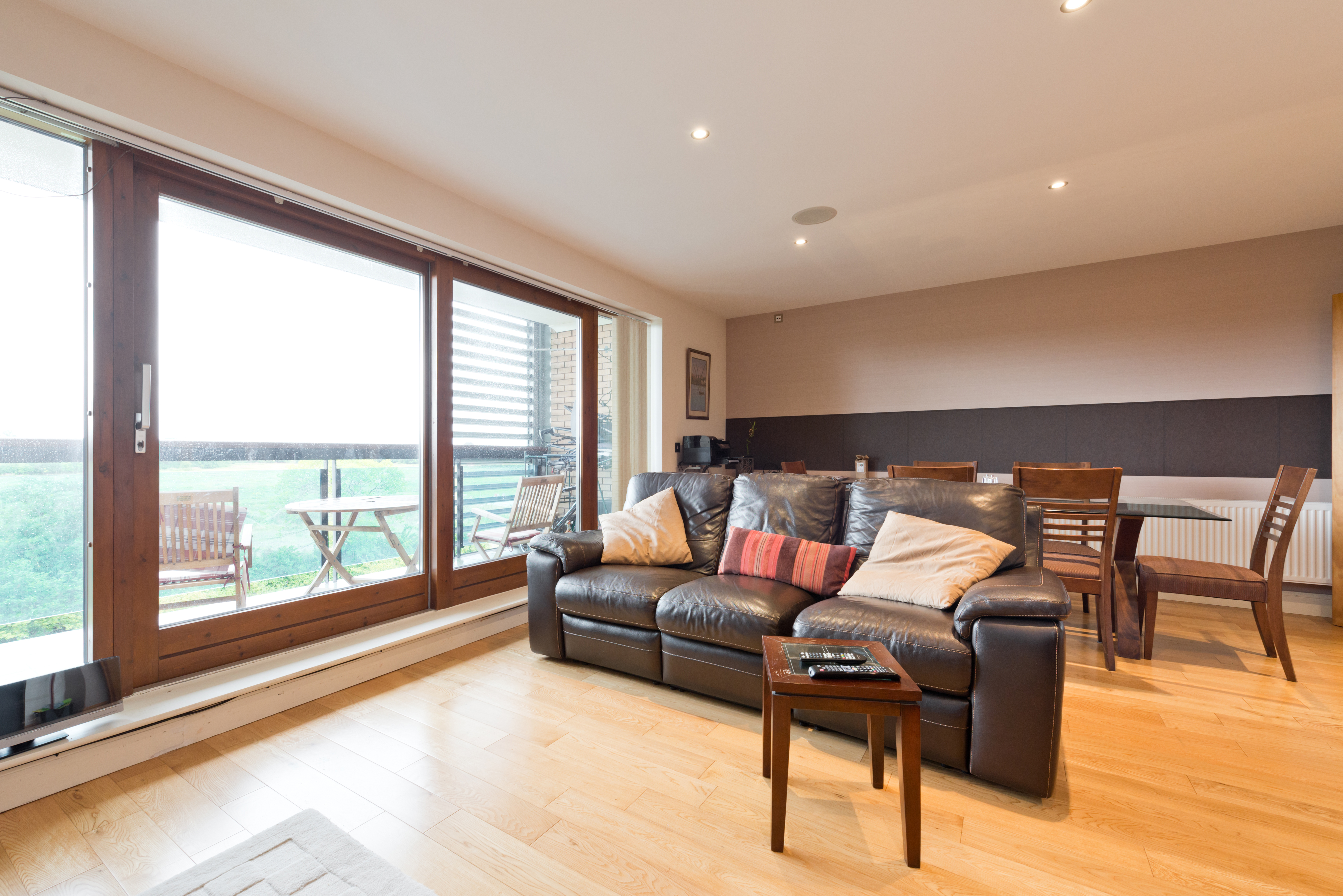 Corporate Apartment. 15m to the city. Long Term in South Dublin, Dublin