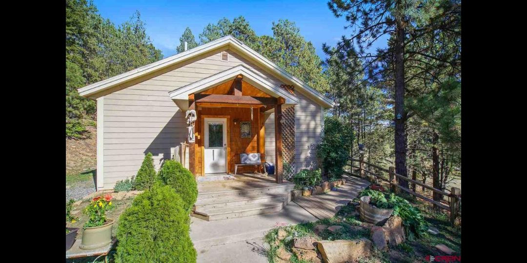 Mountain Cabin in the Woods. Cabins for Rent in Durango, Colorado
