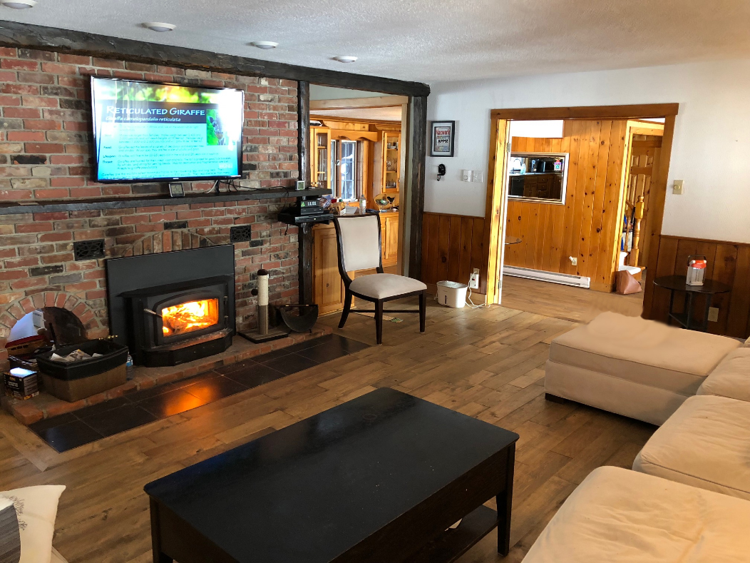 Large Premium Lake House in Canterbury, New Brunswick