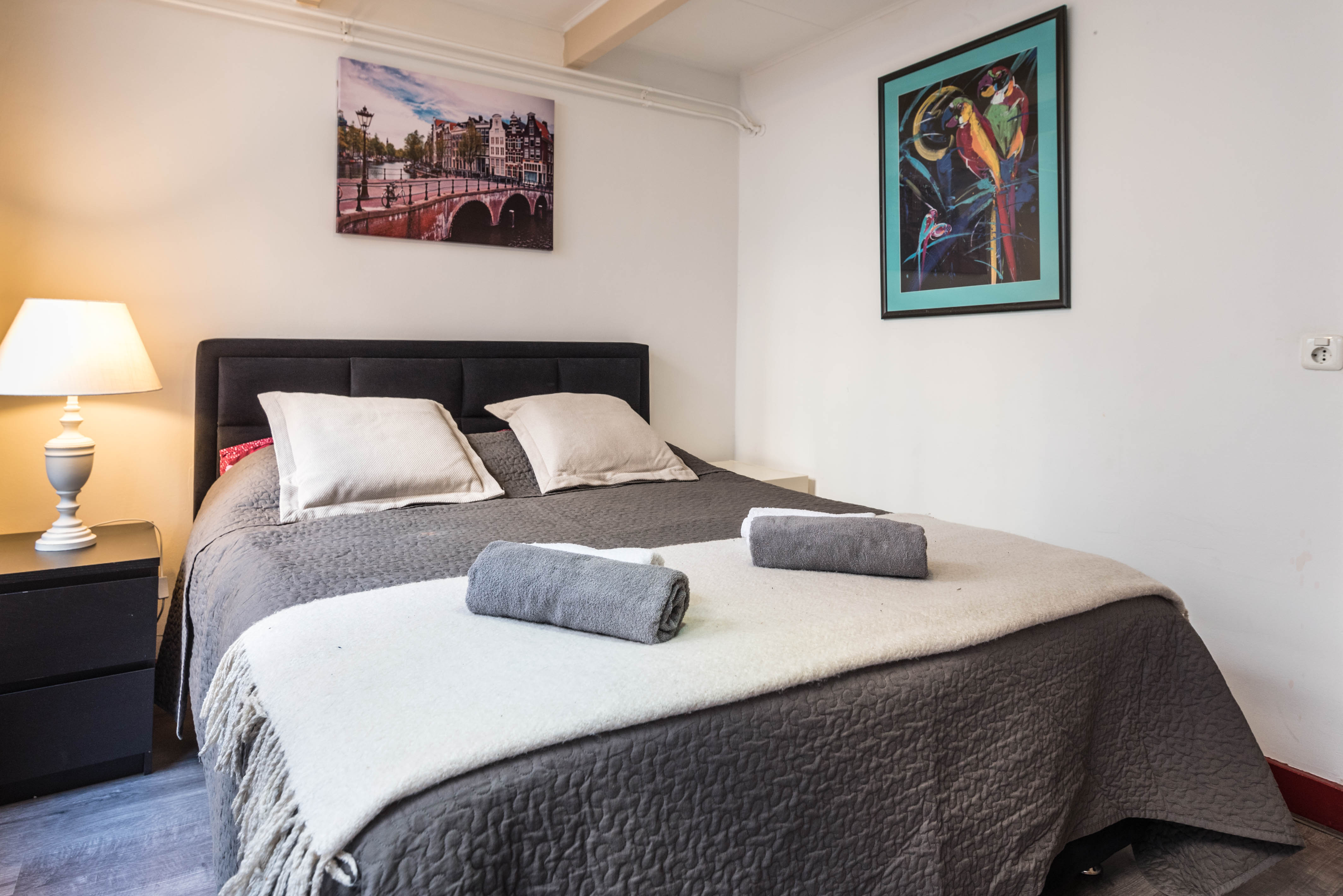 B&B CityHeartStation 2BR — Amsterdam stay