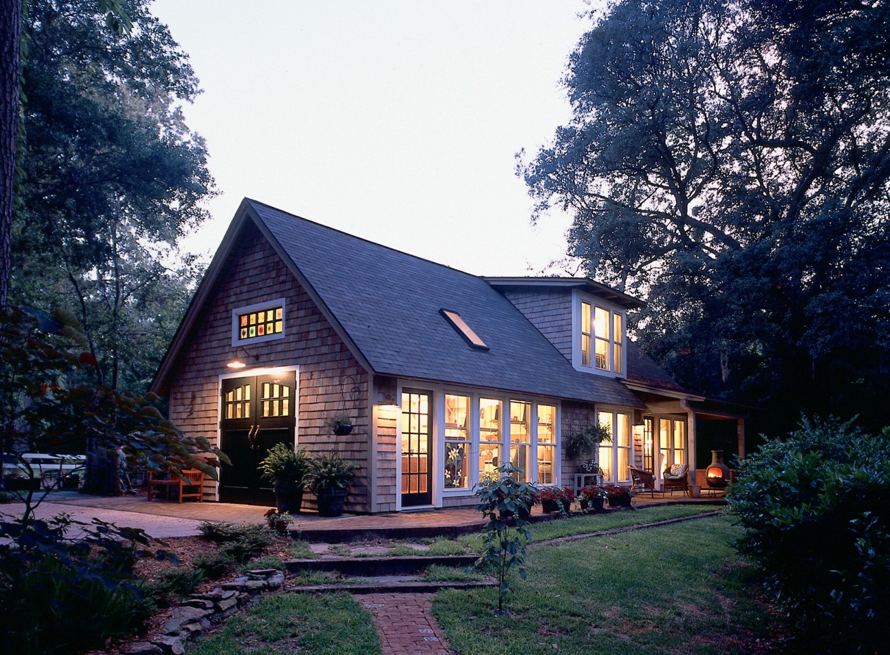 Old Town Bluffton Bungalow Apartment on Tidal Cove Guesthouses for