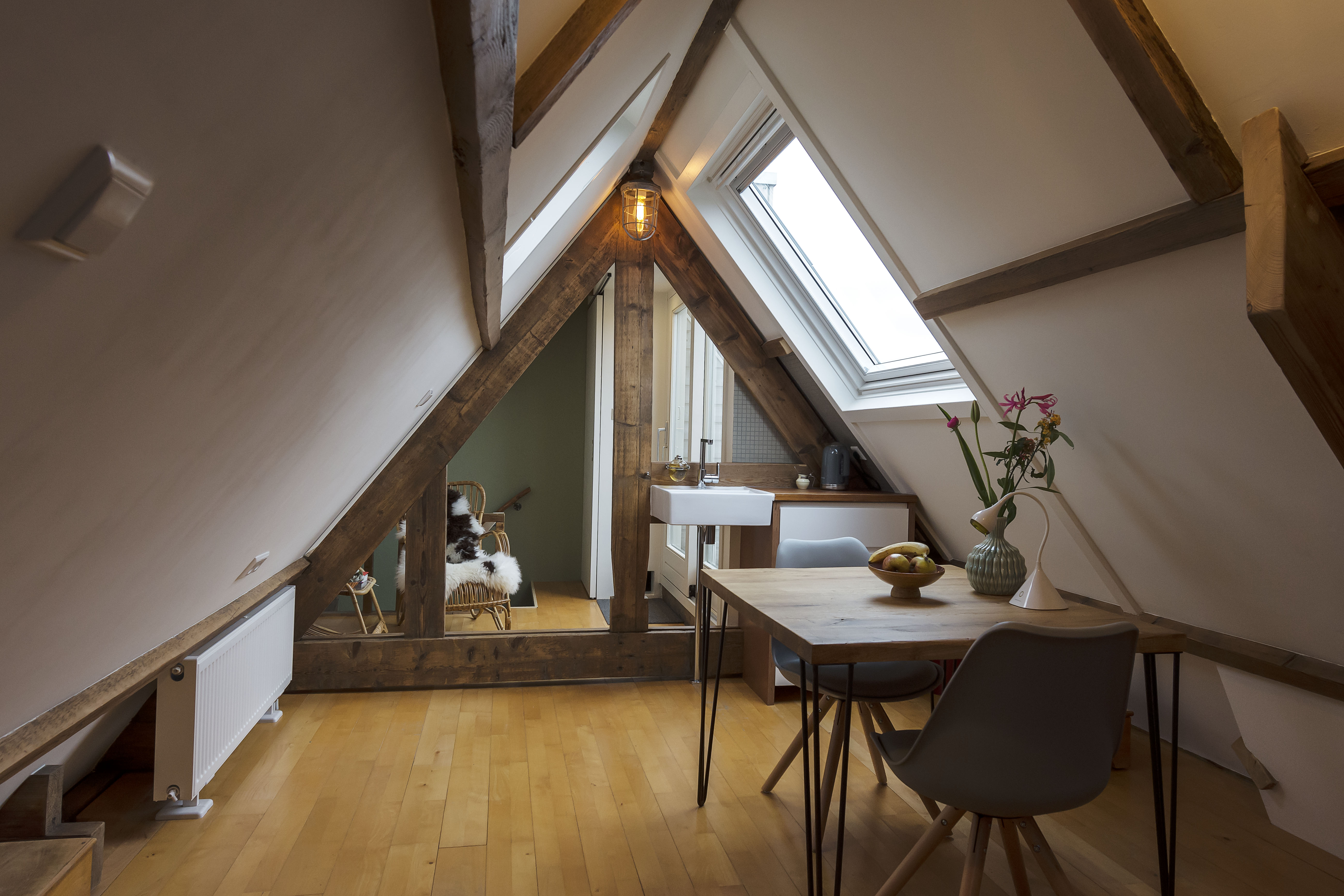 Private Attic Studio/Roofterrace