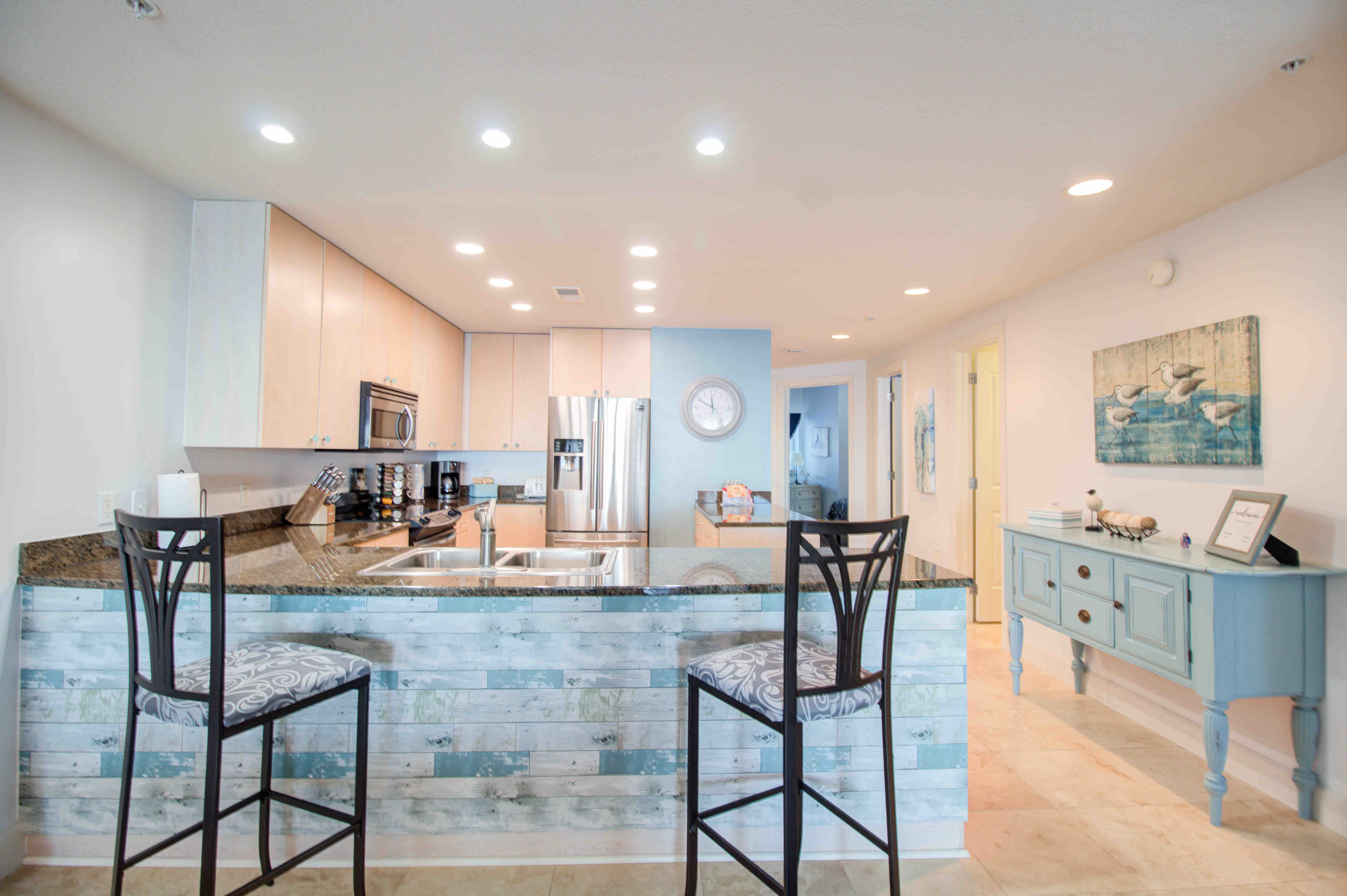 Seabreeze Condo 2 Bed On the Beach, Biloxi, MS Condominiums for Rent in Biloxi