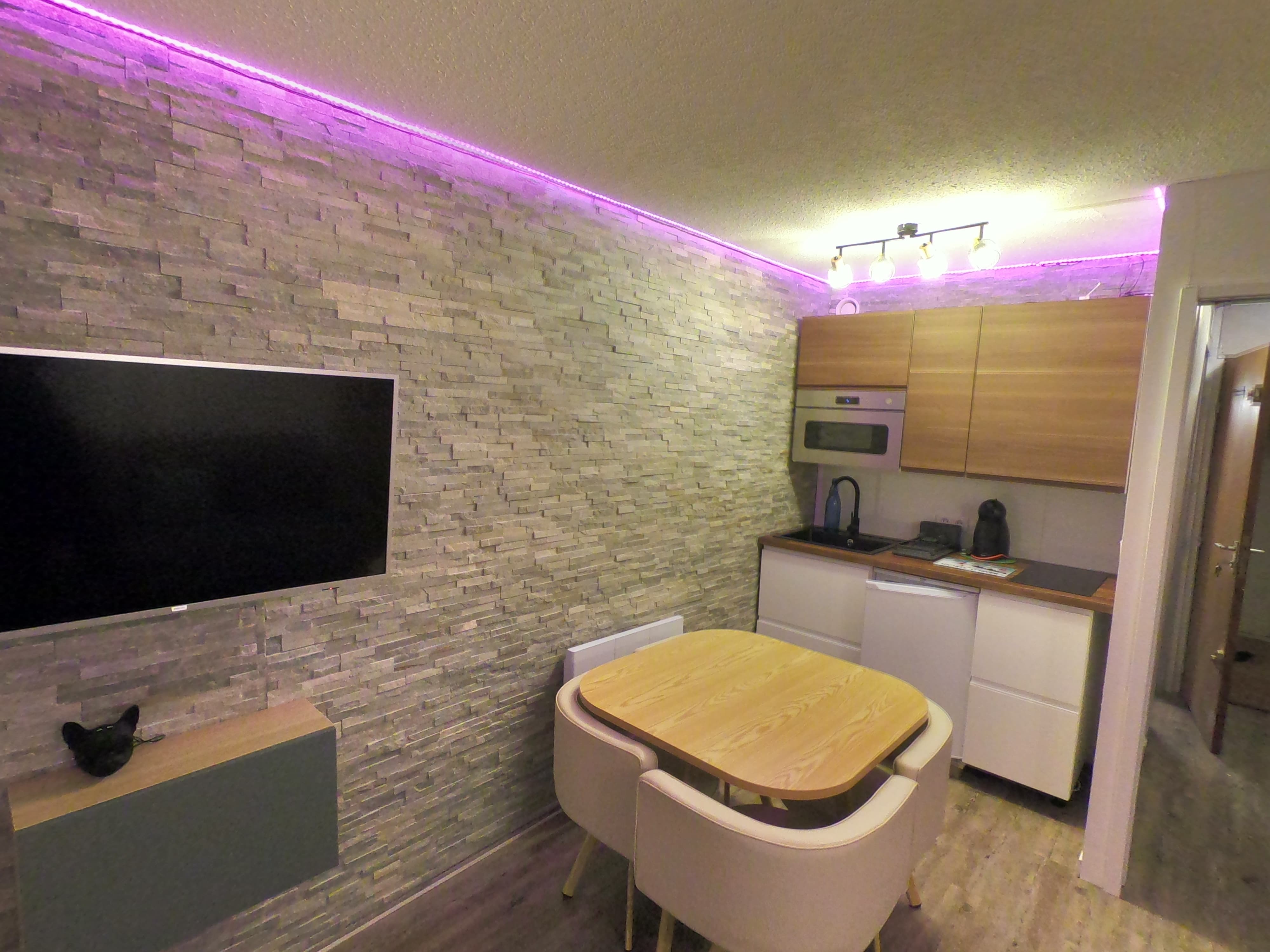Brelin Beautiful studio with balcony at the foot of the slopes