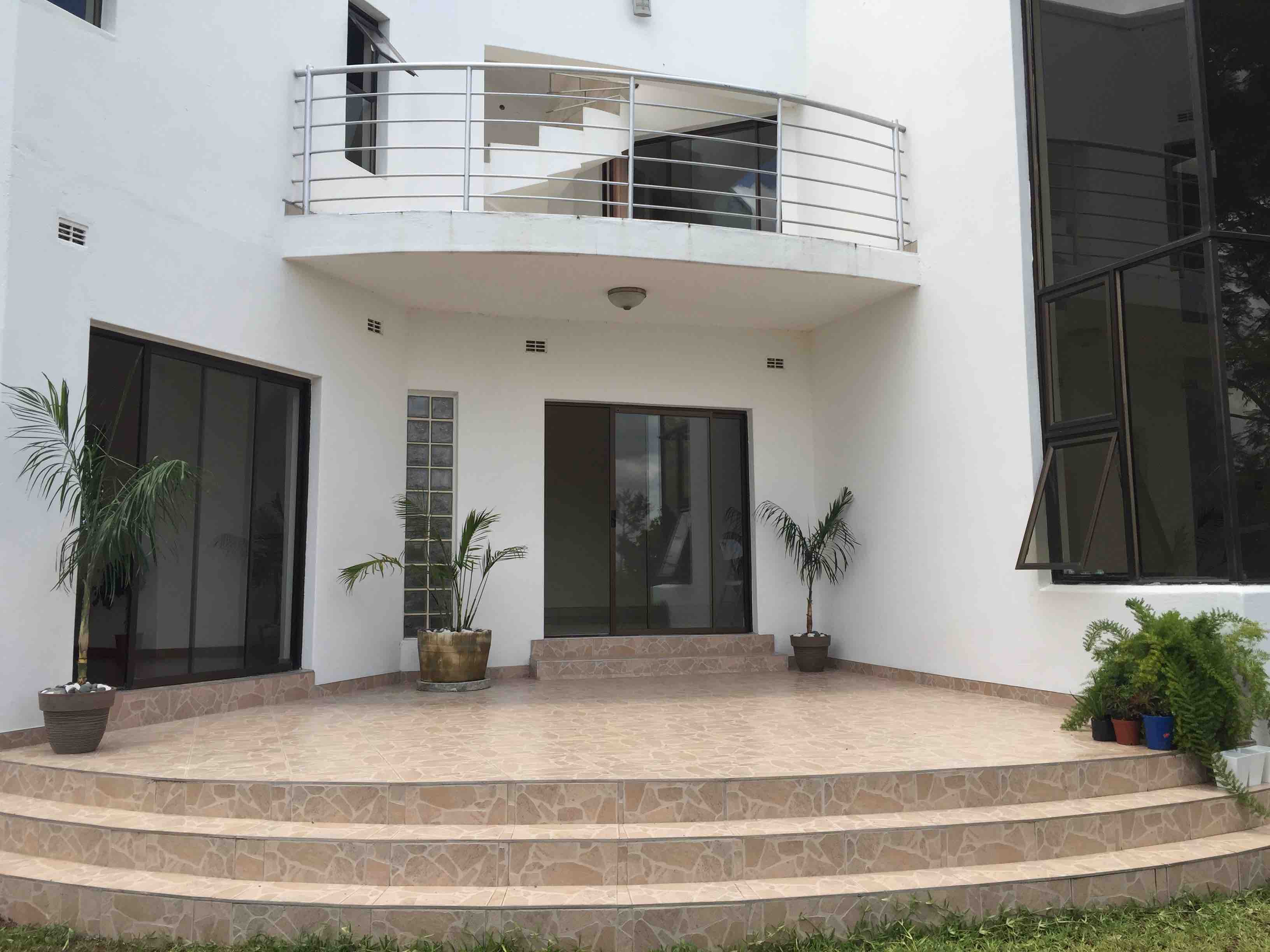 The White House - Houses for Rent in Harare, Harare Province, Zimbabwe ...
