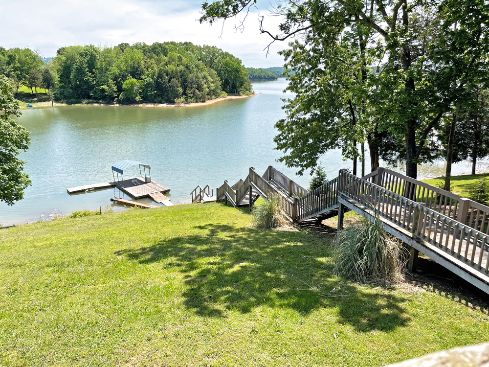 Lakefront Dream with Massive Deck & Dock [RARE] Houses for Rent in