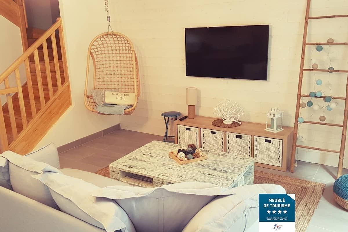 Blue house |4*  SPA near train station and city center |
