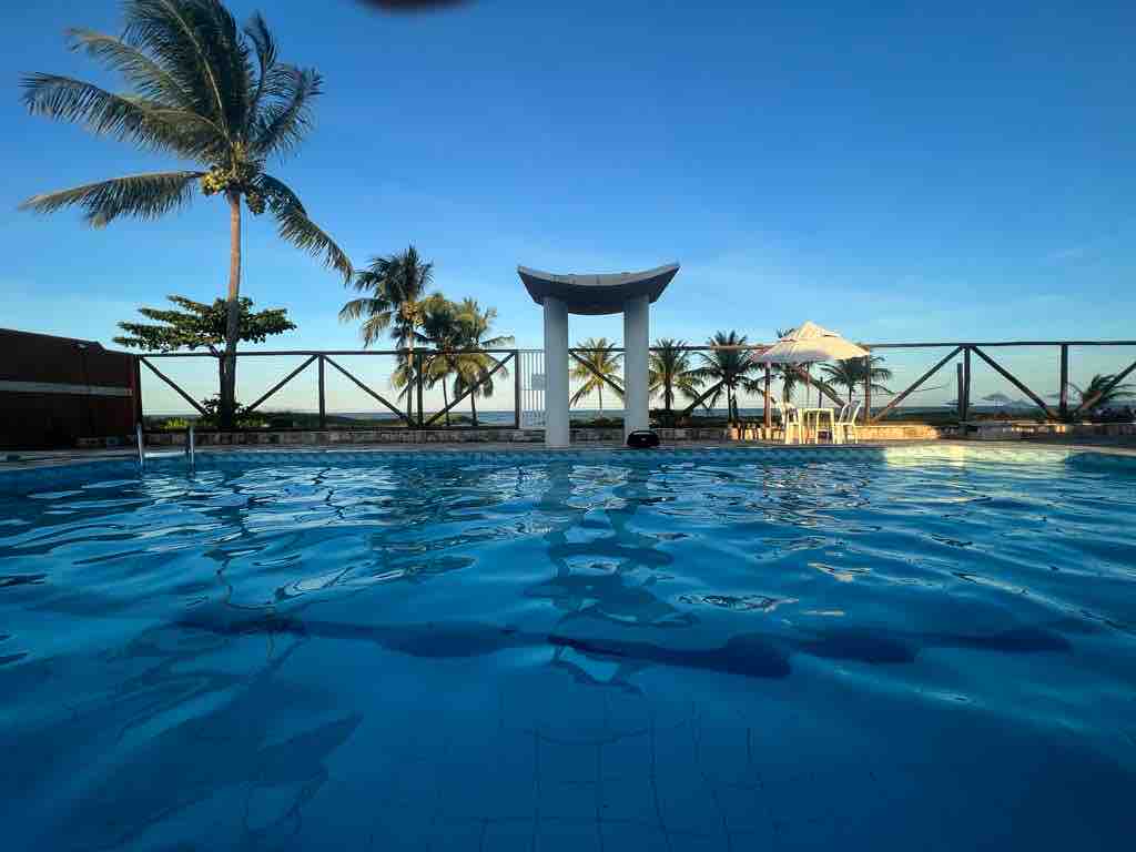 Apt in condominium at Guaibim beach, Ba.