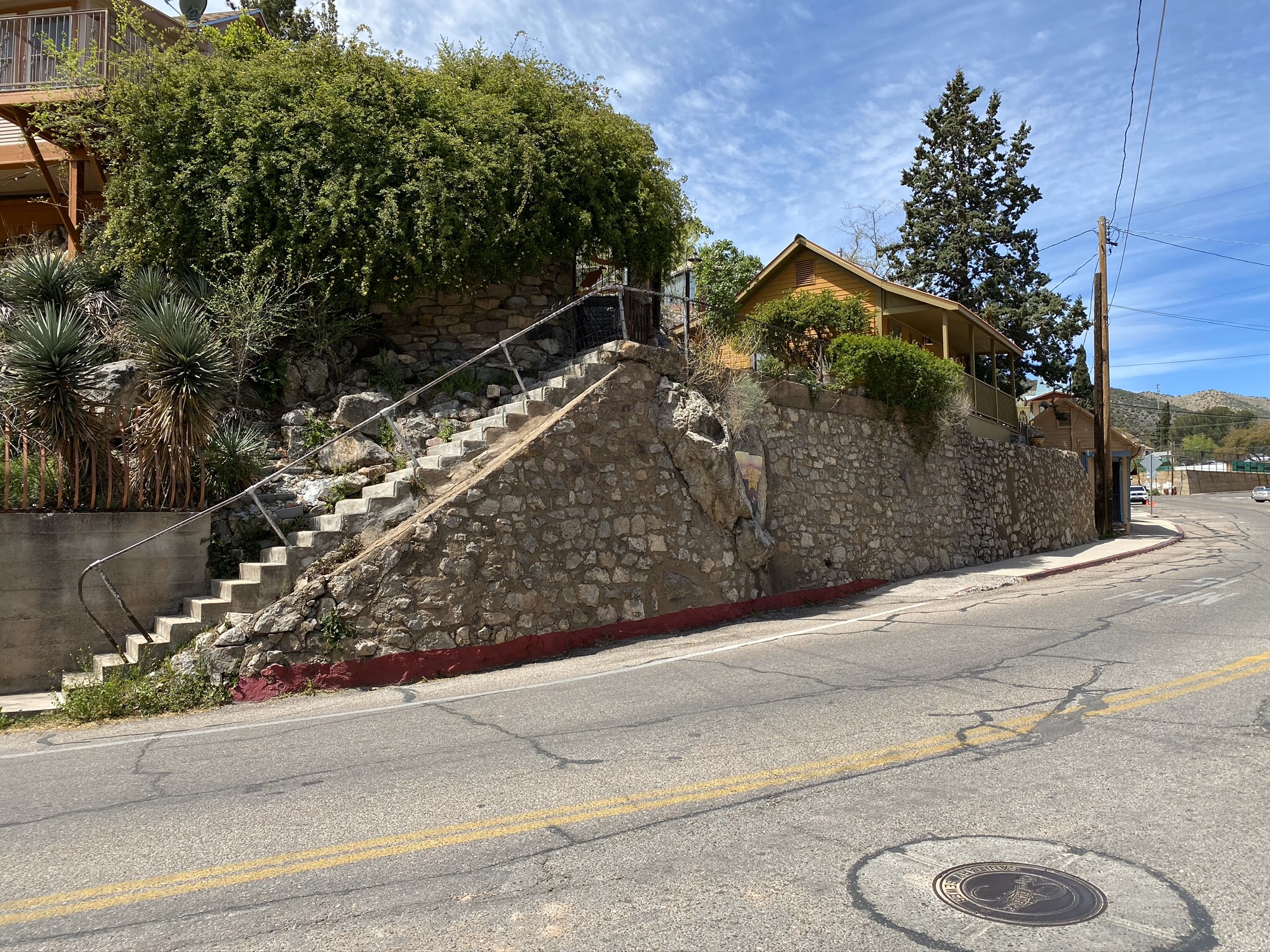 The Pick Miner's Perch - Park and Walk Old Bisbee
