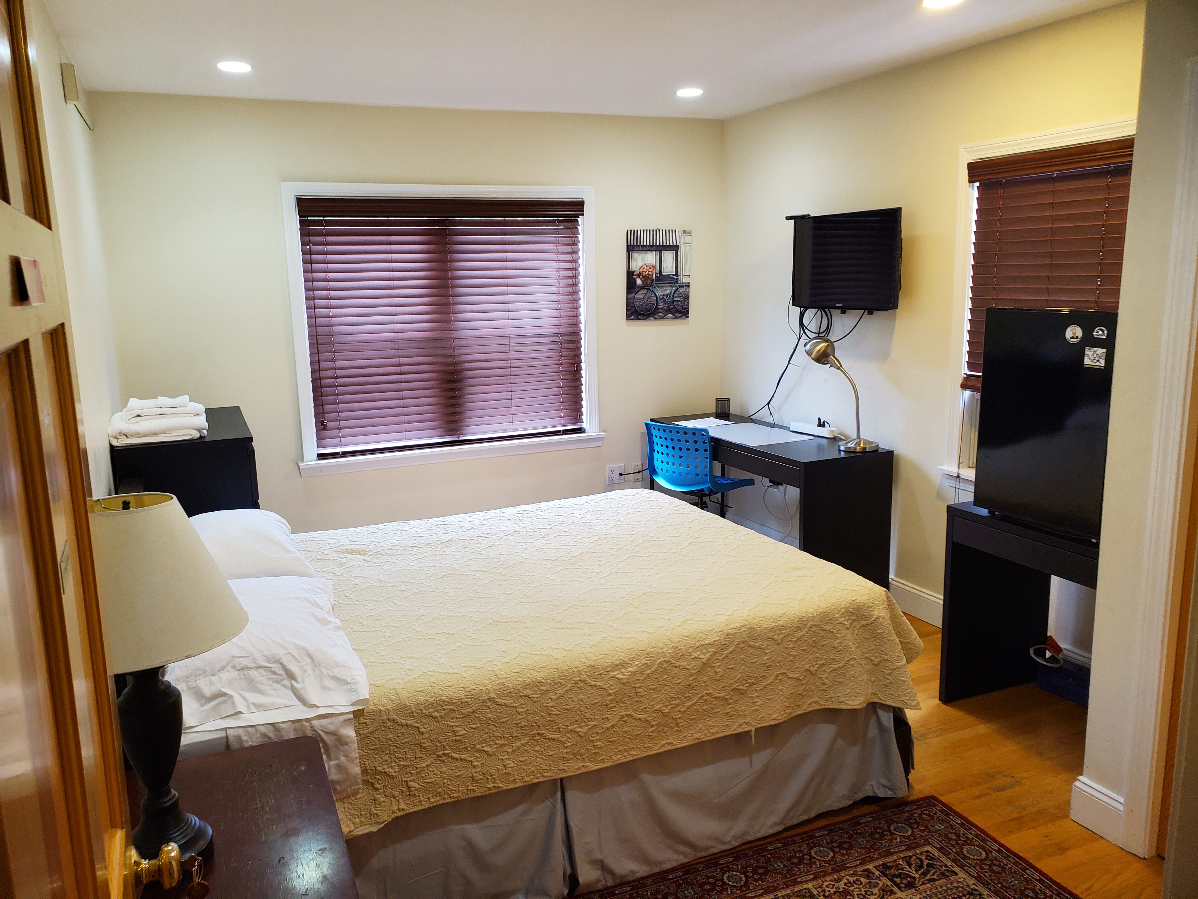 Furnished suite 2 @ the Windsor in The Port, Cambridge
