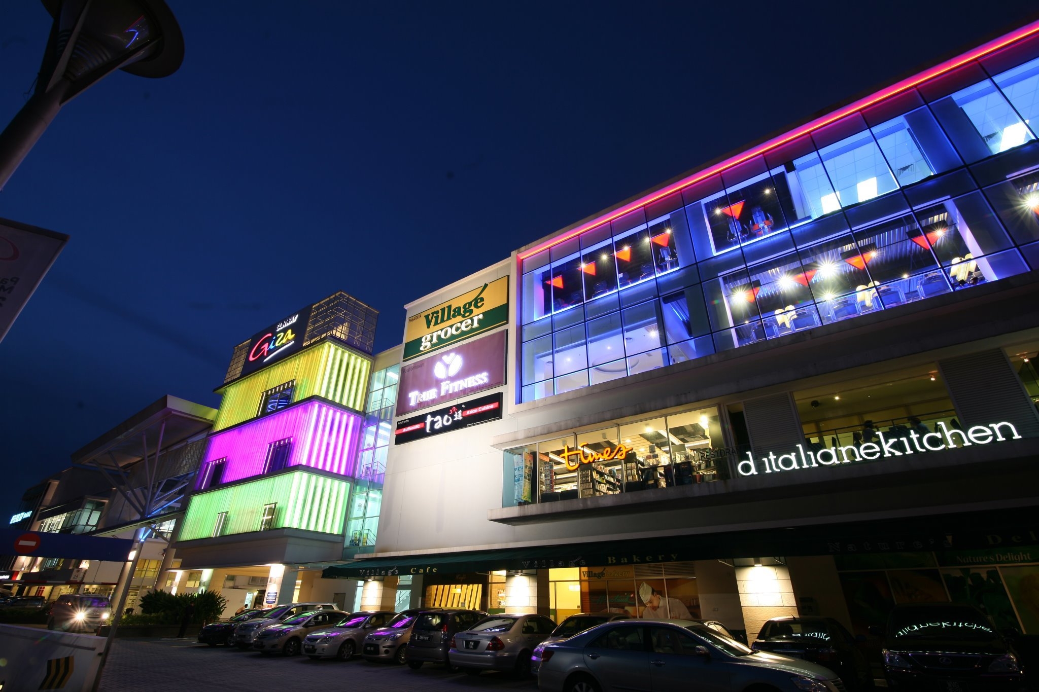 Gt Home 1 @Cascades Residency/mitraland - Serviced apartments for 