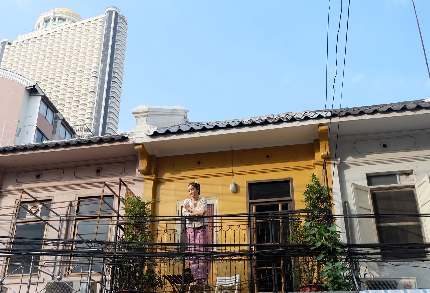 Vintage 3BR @ OldTown~Pool/Boat/Train/Street Food