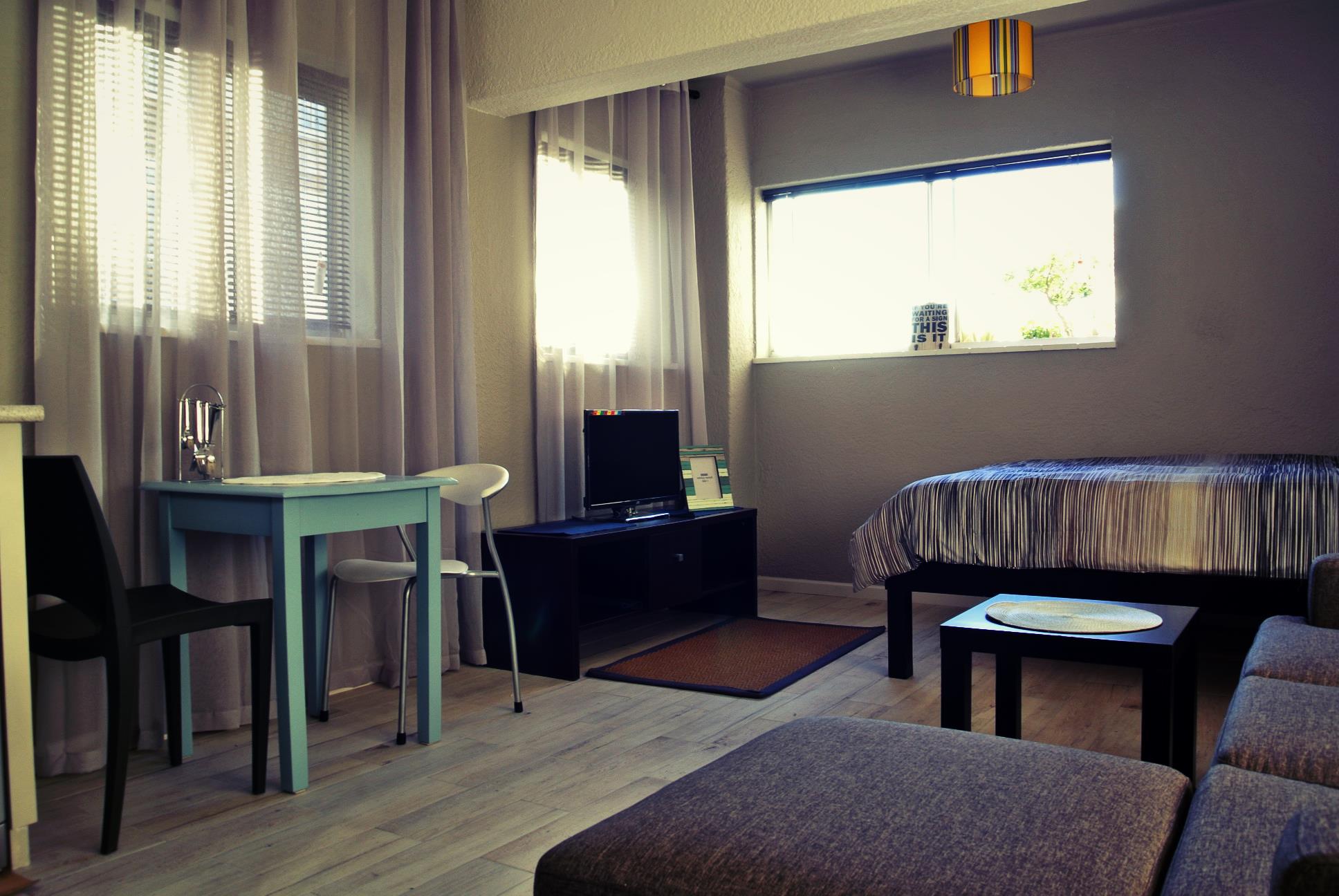 Trendy and comfortable studio with sea views