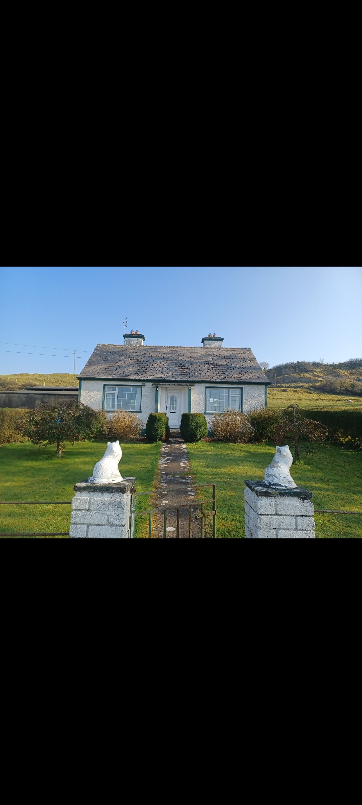 Cosy 3-bedroom cottage with panoramic views.