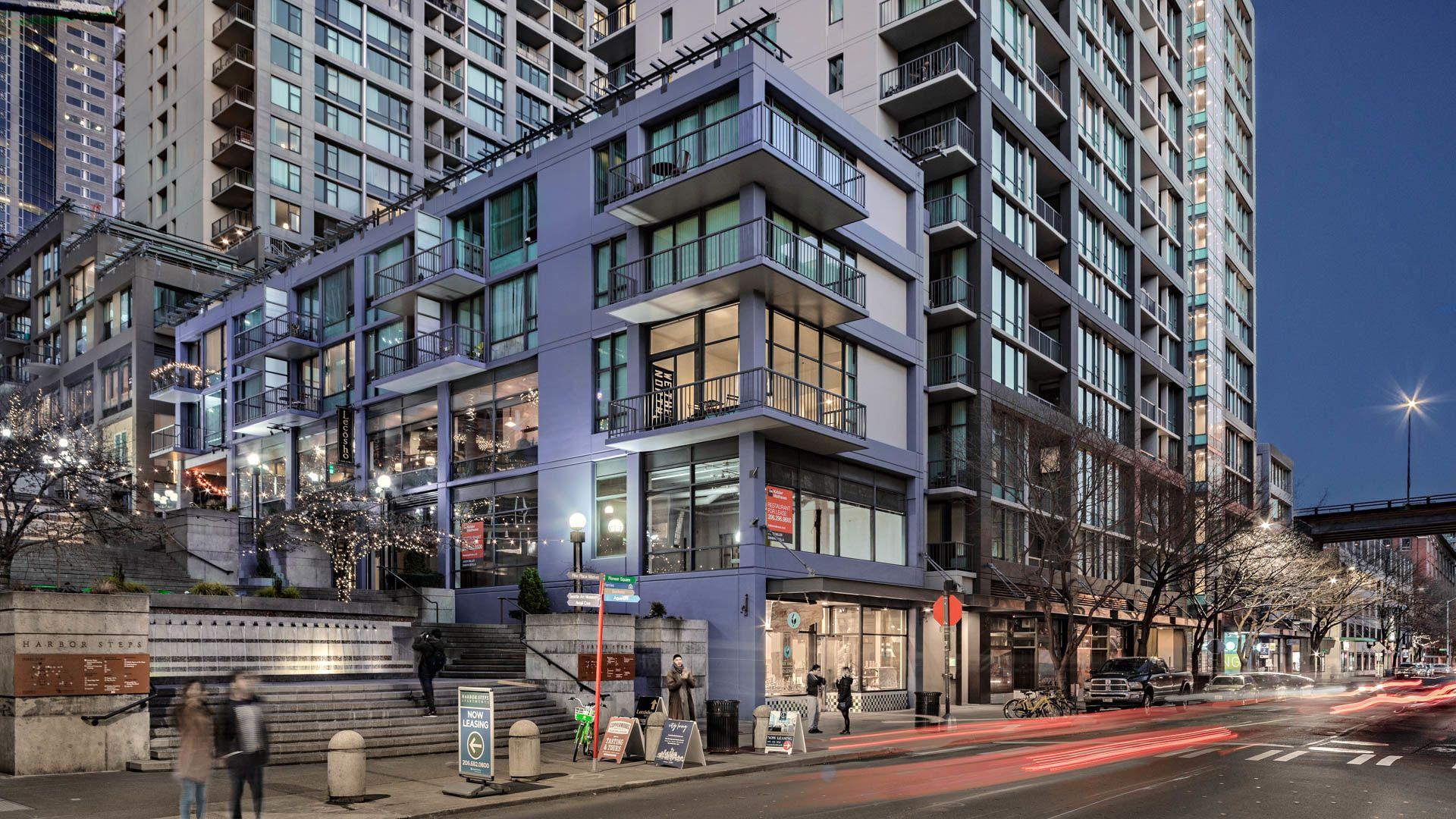 Modern Executive Suite Near Pike and Waterfront