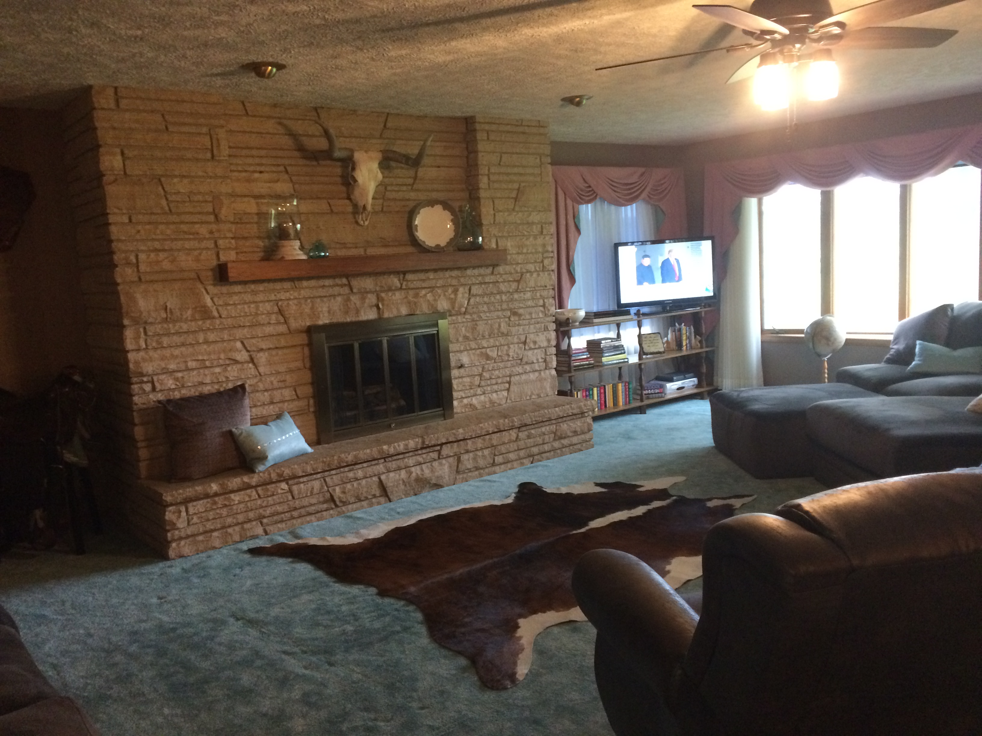 Sandhills Retreat Houses for Rent in Thedford, Nebraska, United