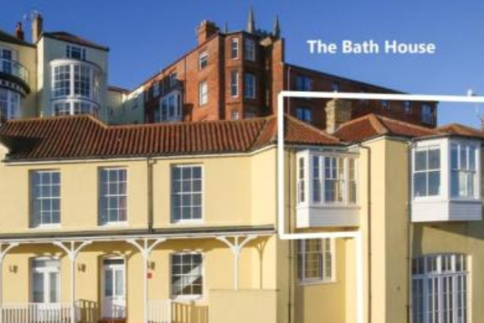 The Bath House, The Promenade, Cromer. Townhouses for Rent in Cromer