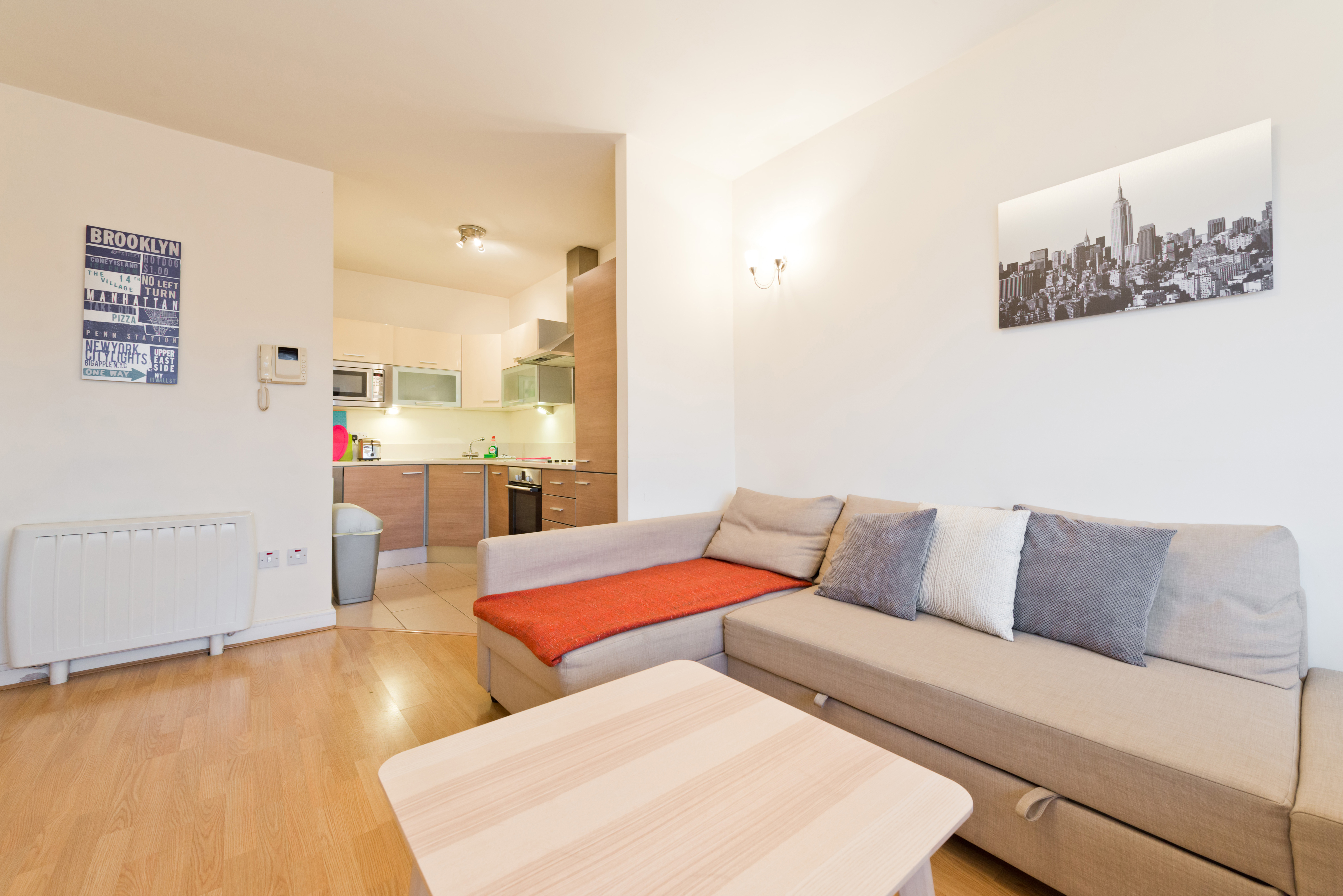 Trinity College & Temple Bar Apartment