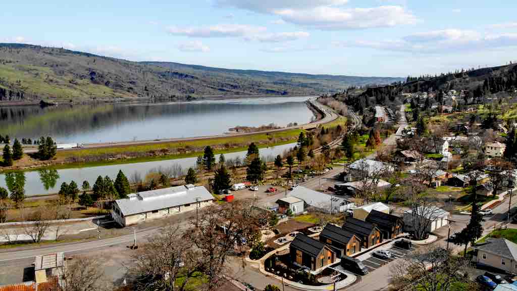 Camp Randonnee Cabin3 Cabins for Rent in Mosier, Oregon, United States Airbnb