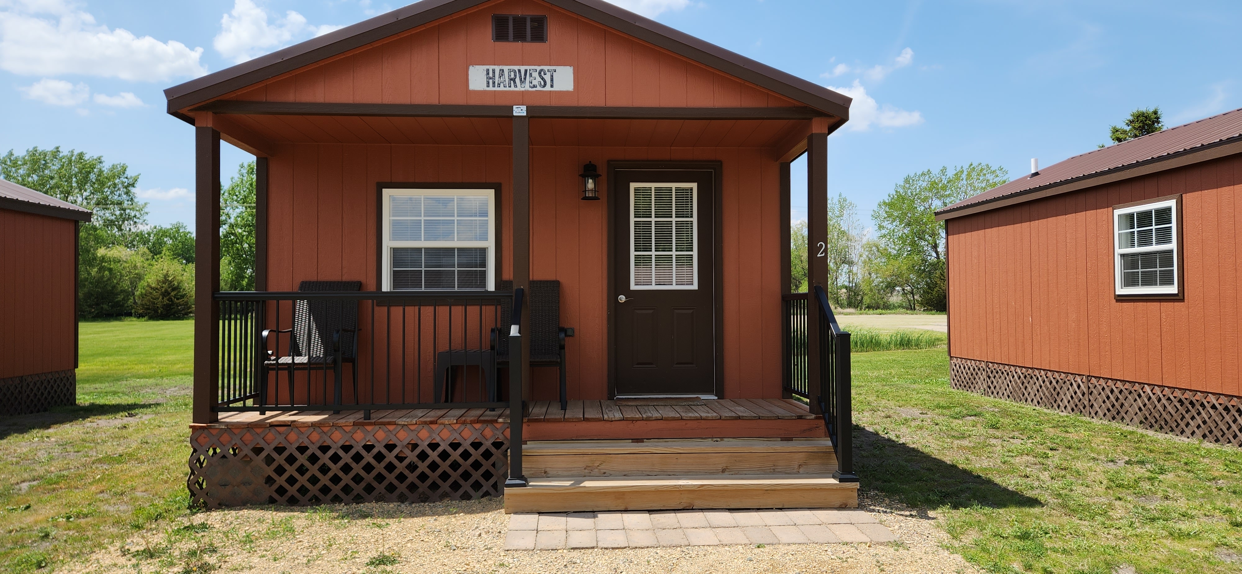 Harvest #2-Modern cabins in Watertown