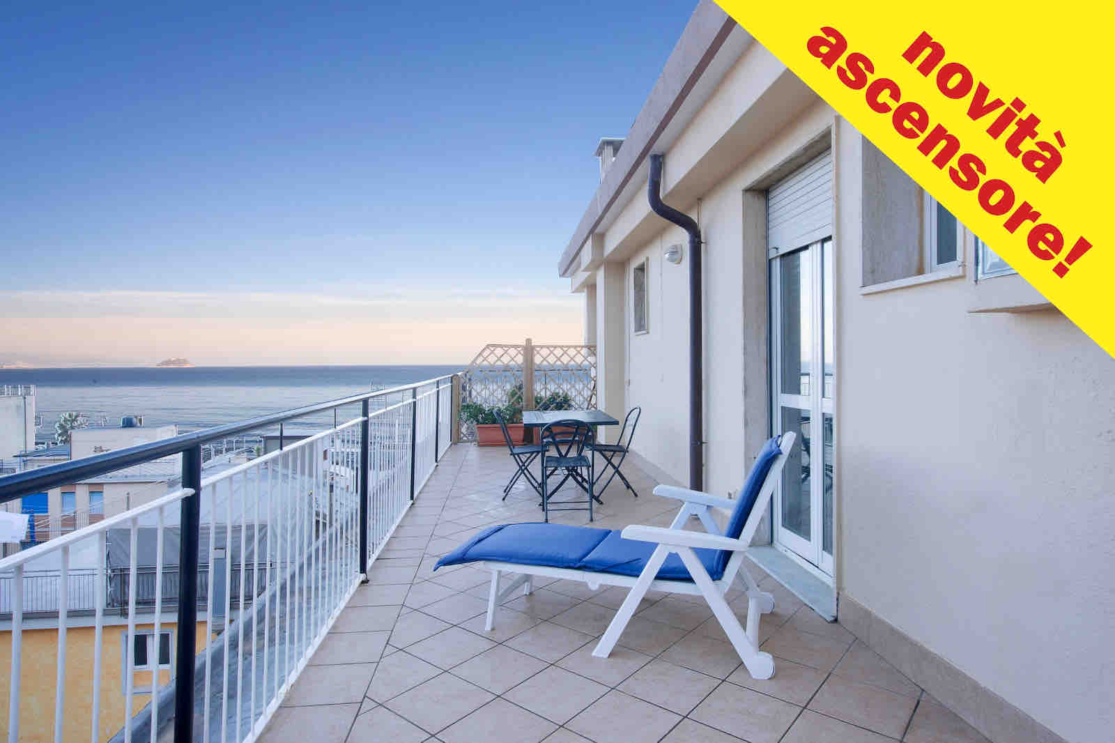 Apartment B beachfront Laigueglia