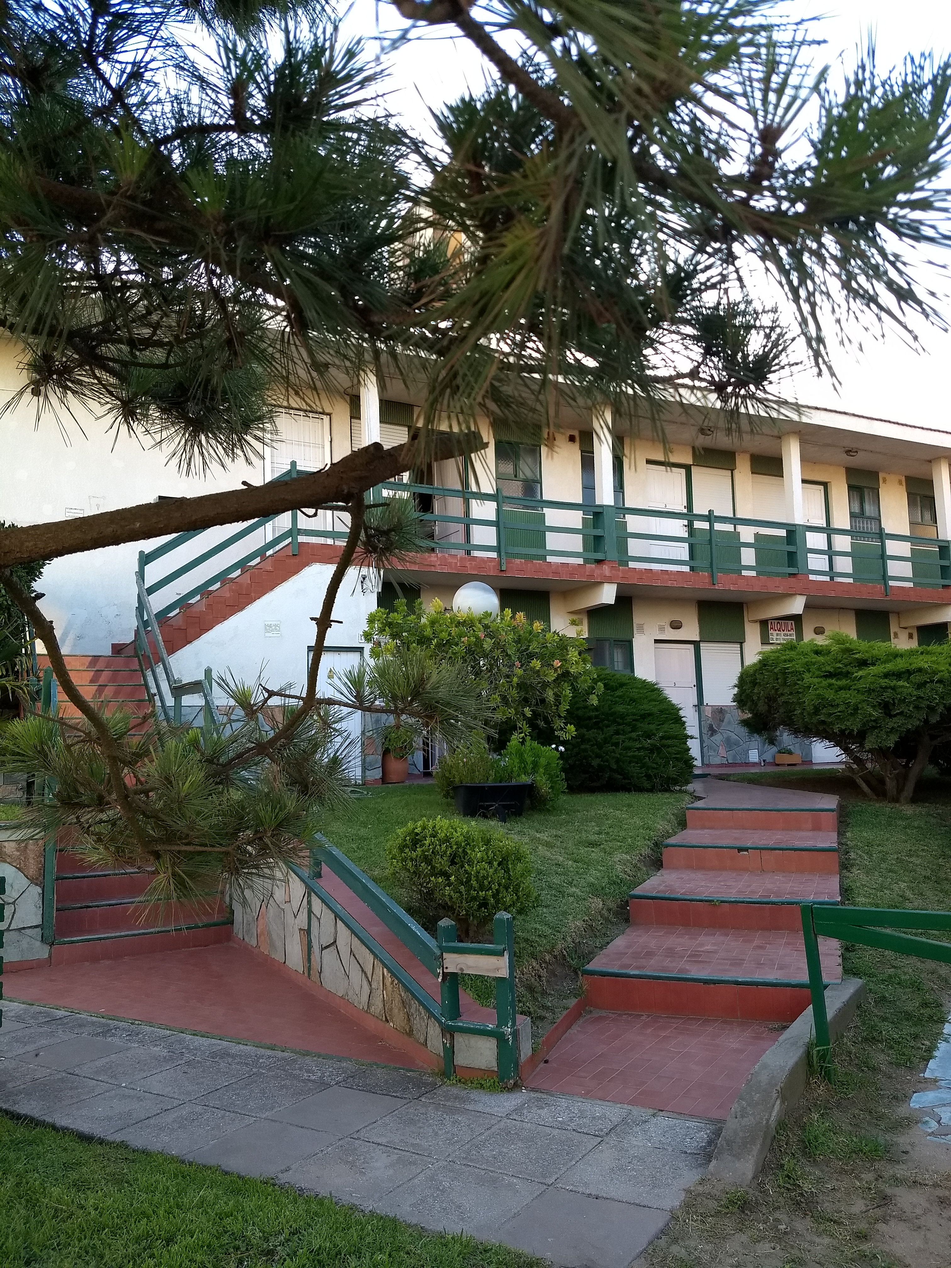 Apartment 100 meters from the beach and 2 blocks from Av ppal