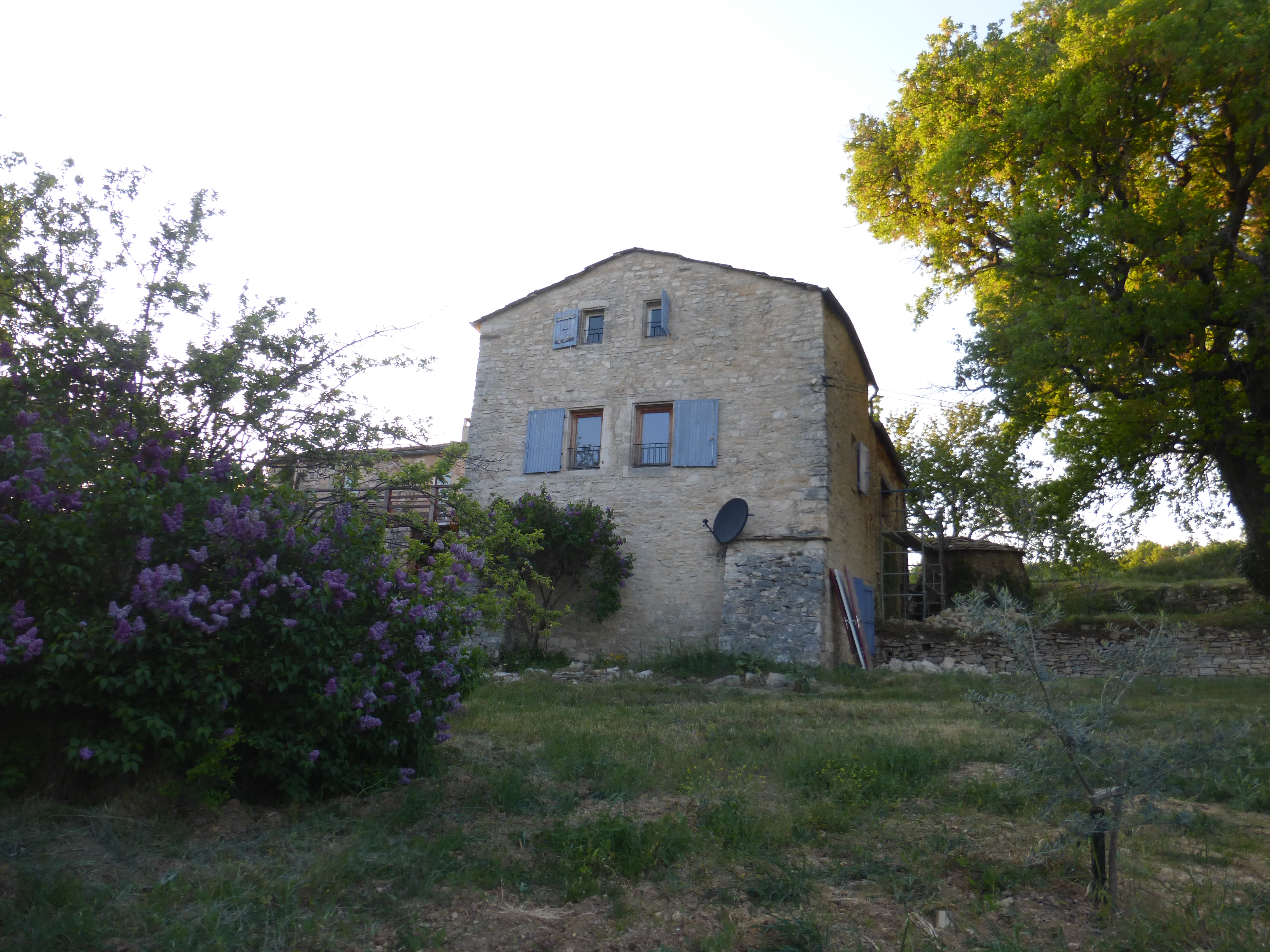 Grande Maison Provencale Au Milieu De La Lavande Maisons A Louer A Aubenas Les Alpes Provence Alpes Cote D Azur France