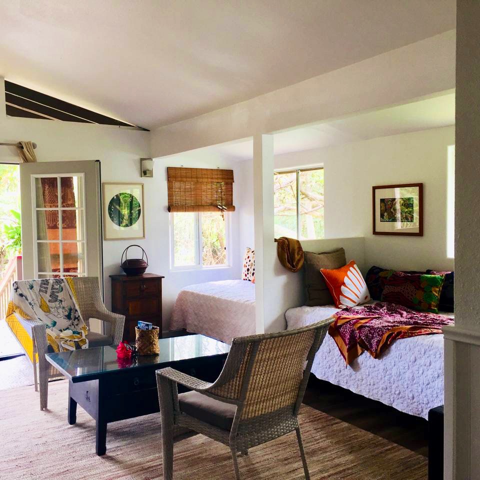 Red Ginger Cottage at Magical Kealakekua Bay! Houses for Rent in