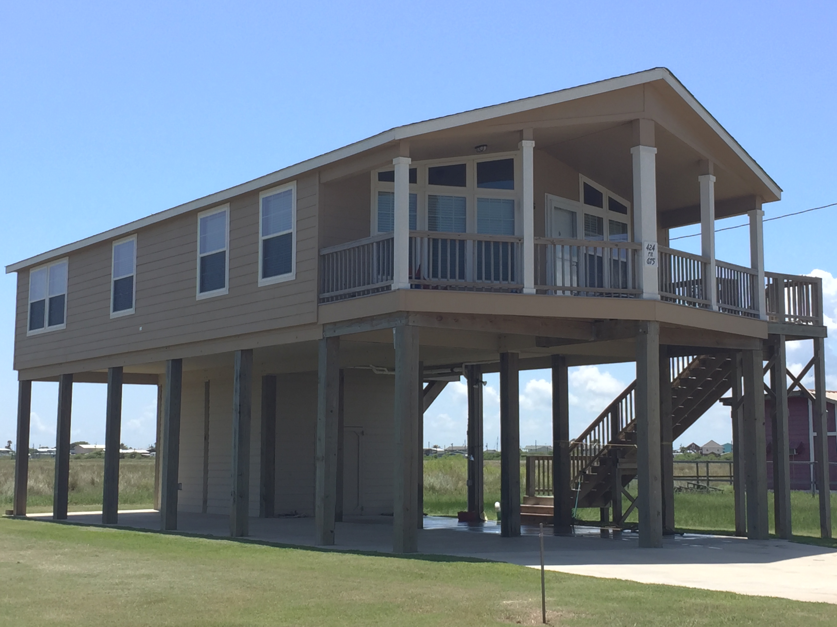 Barge Inn Rental - Sargent TX