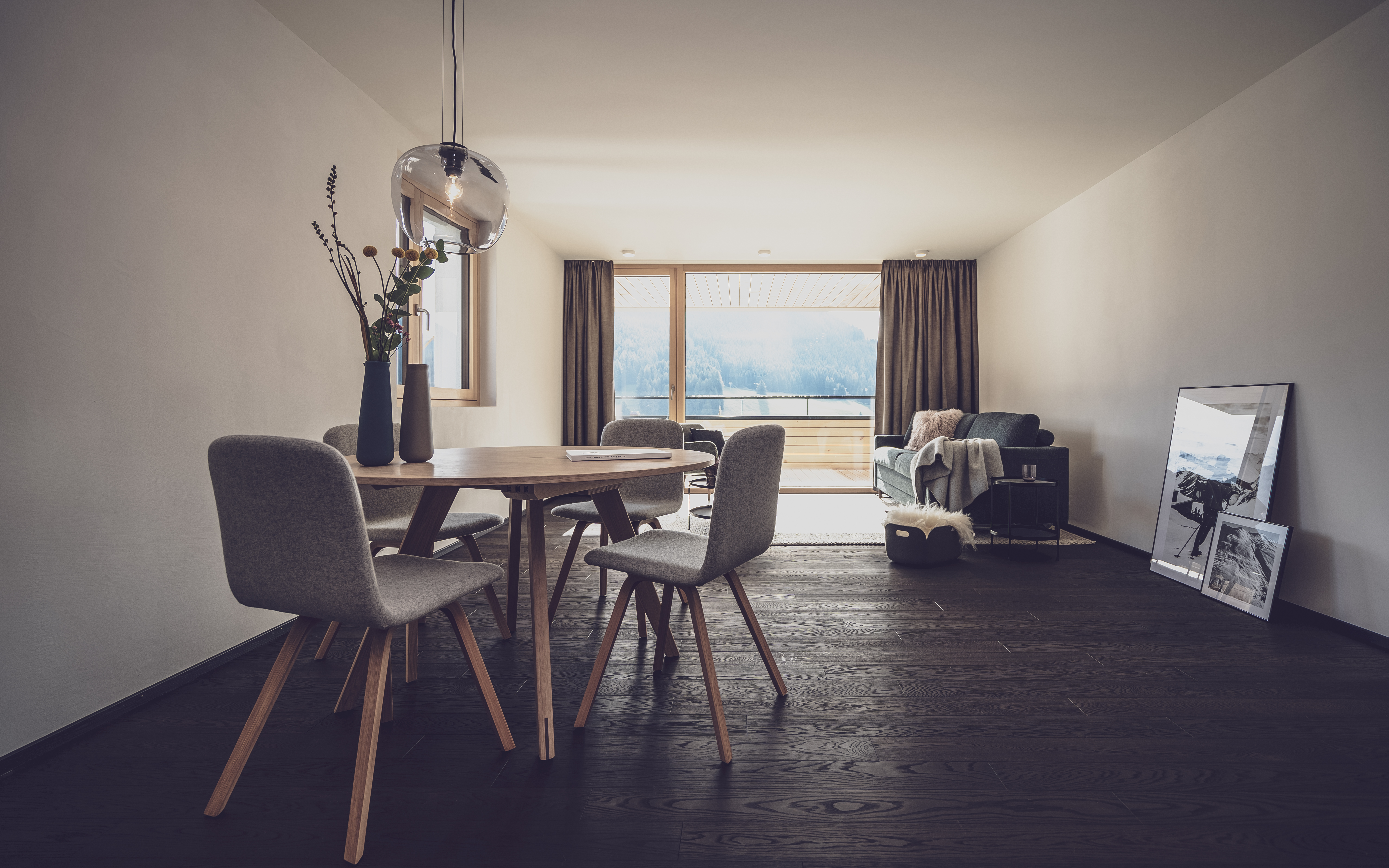 New & modern 3.5 room apartment with ski-in