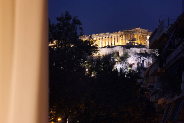 Elegant 5bm-5ba Apt/Acropolis View/Ideal Location