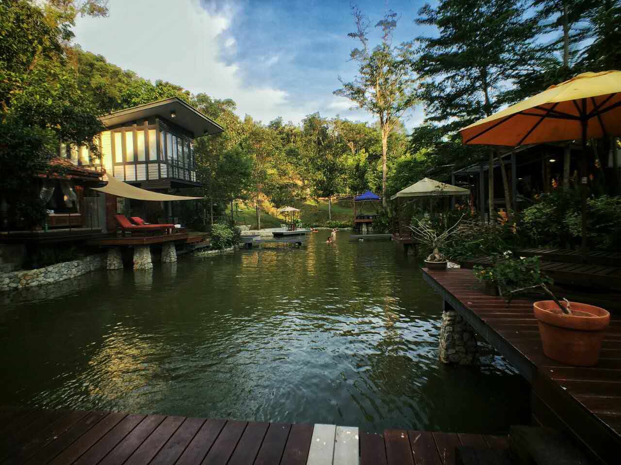 Dusun Raja Ratu Rening Residency Villas For Rent In Batang Kali Selangor Darul Ehsan Malaysia
