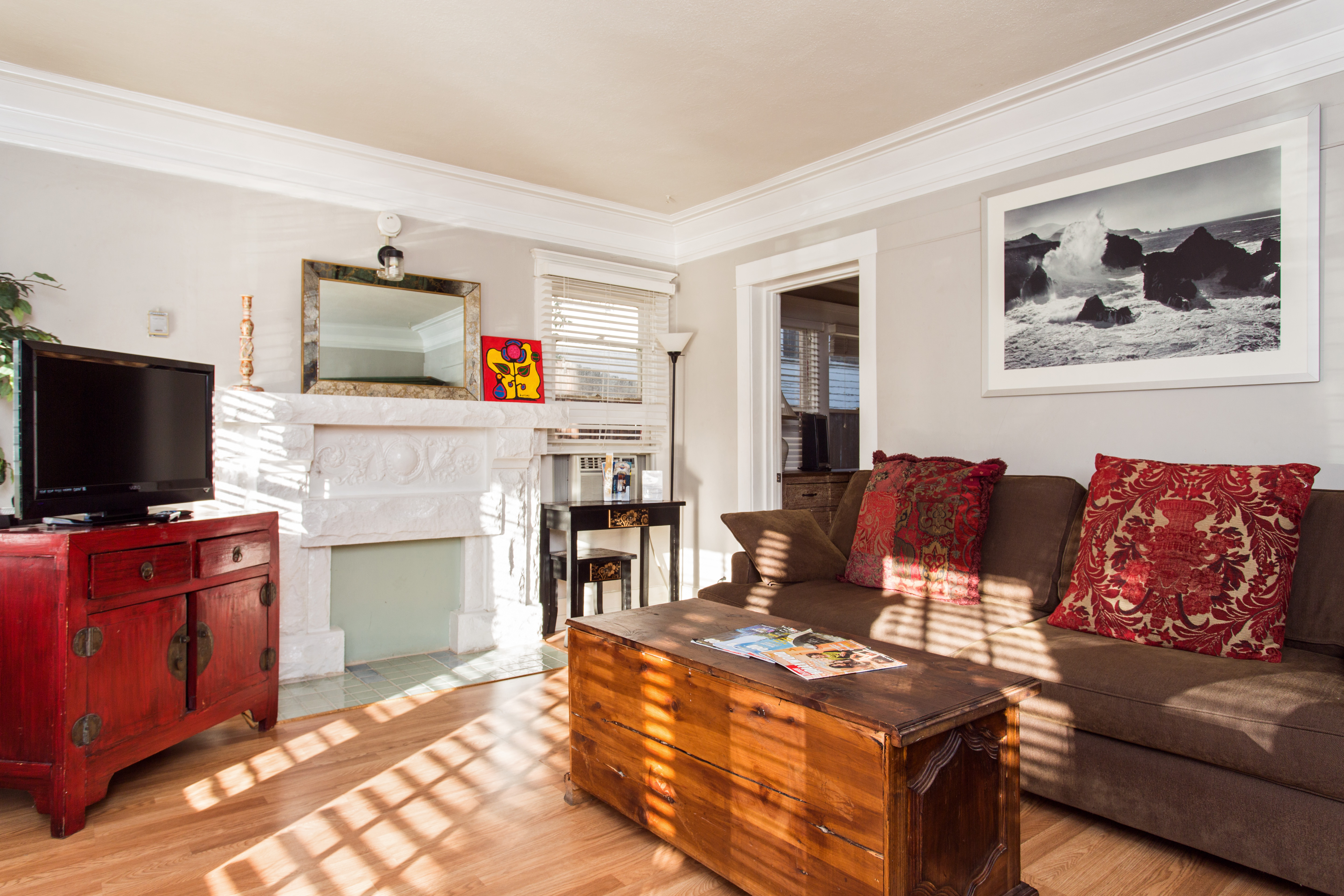 Classic Central Hollywood Gem in Hollywood, Los Angeles