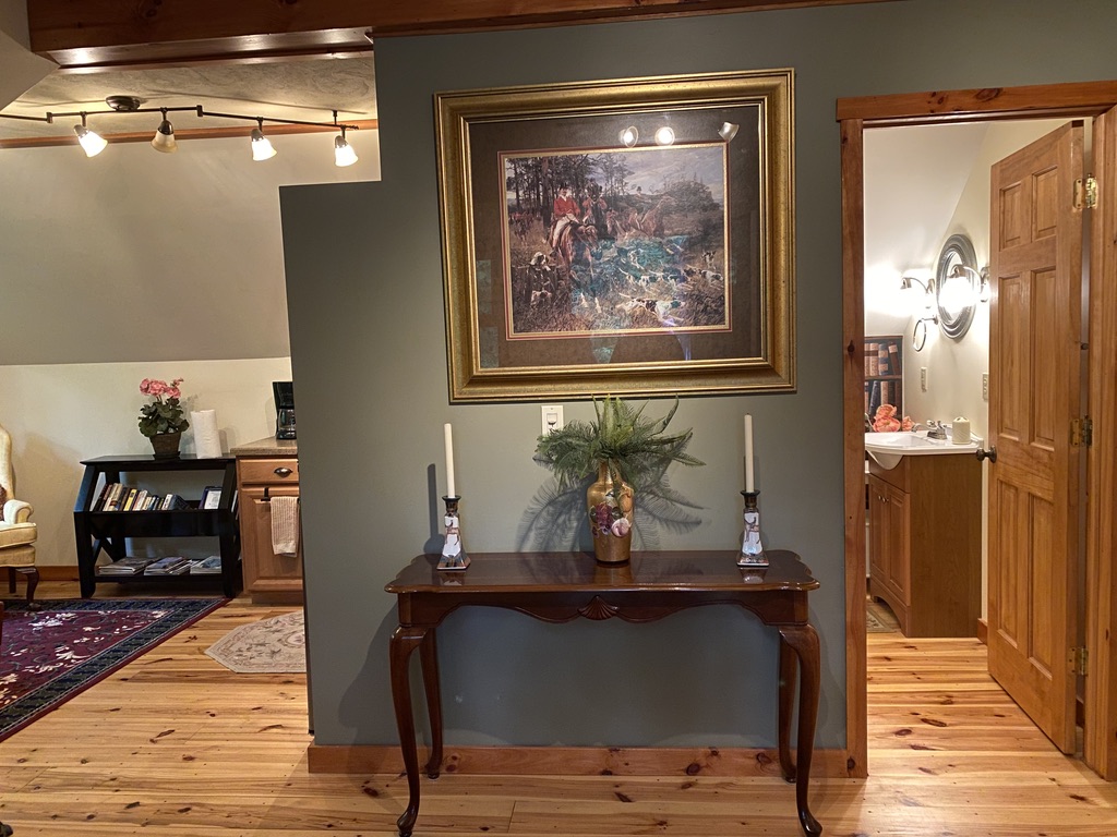 Saratoga Suite