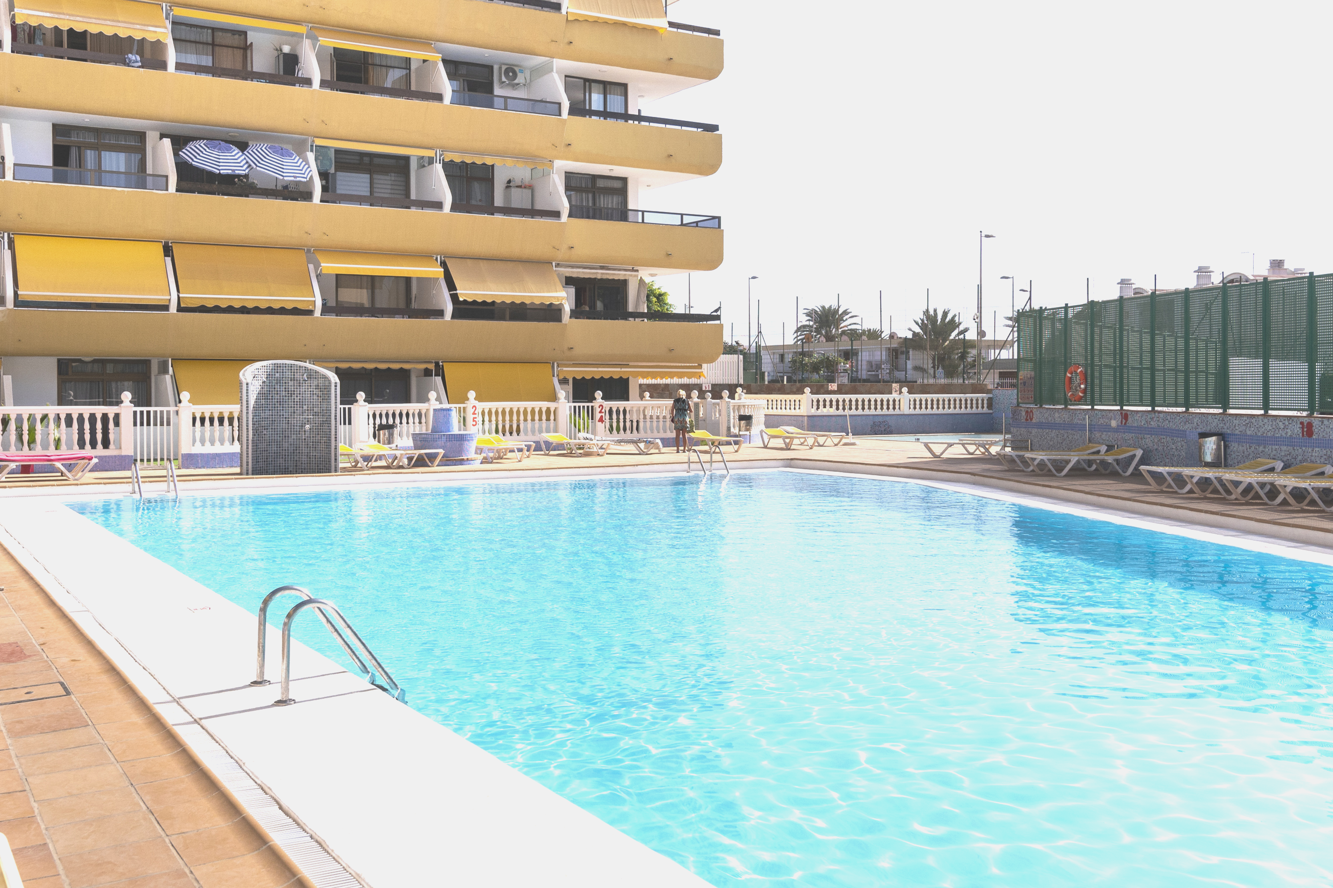 Your lovely place by the pool in gran Canaria ❤️