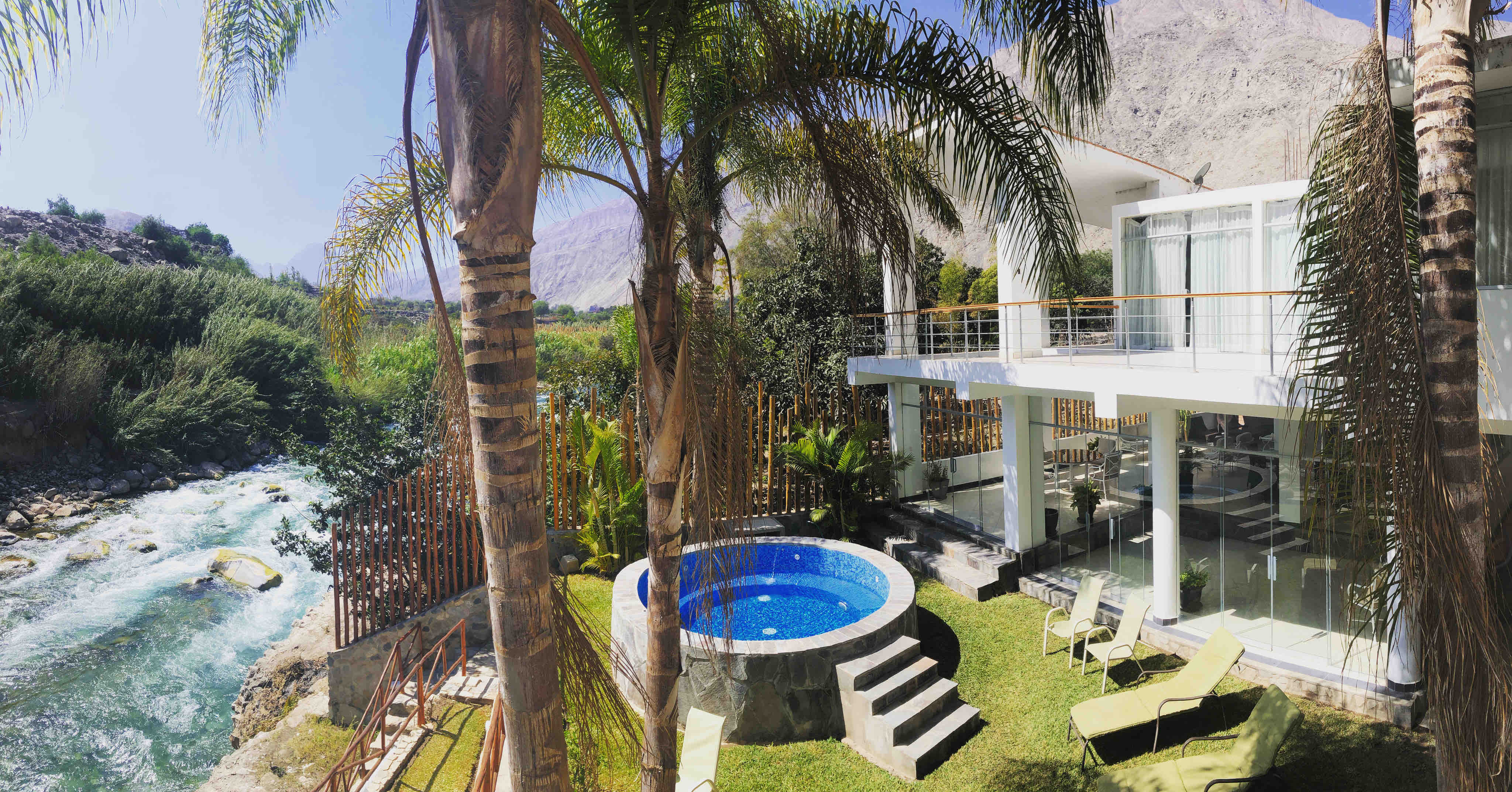 Countryside house with river exit and private pool