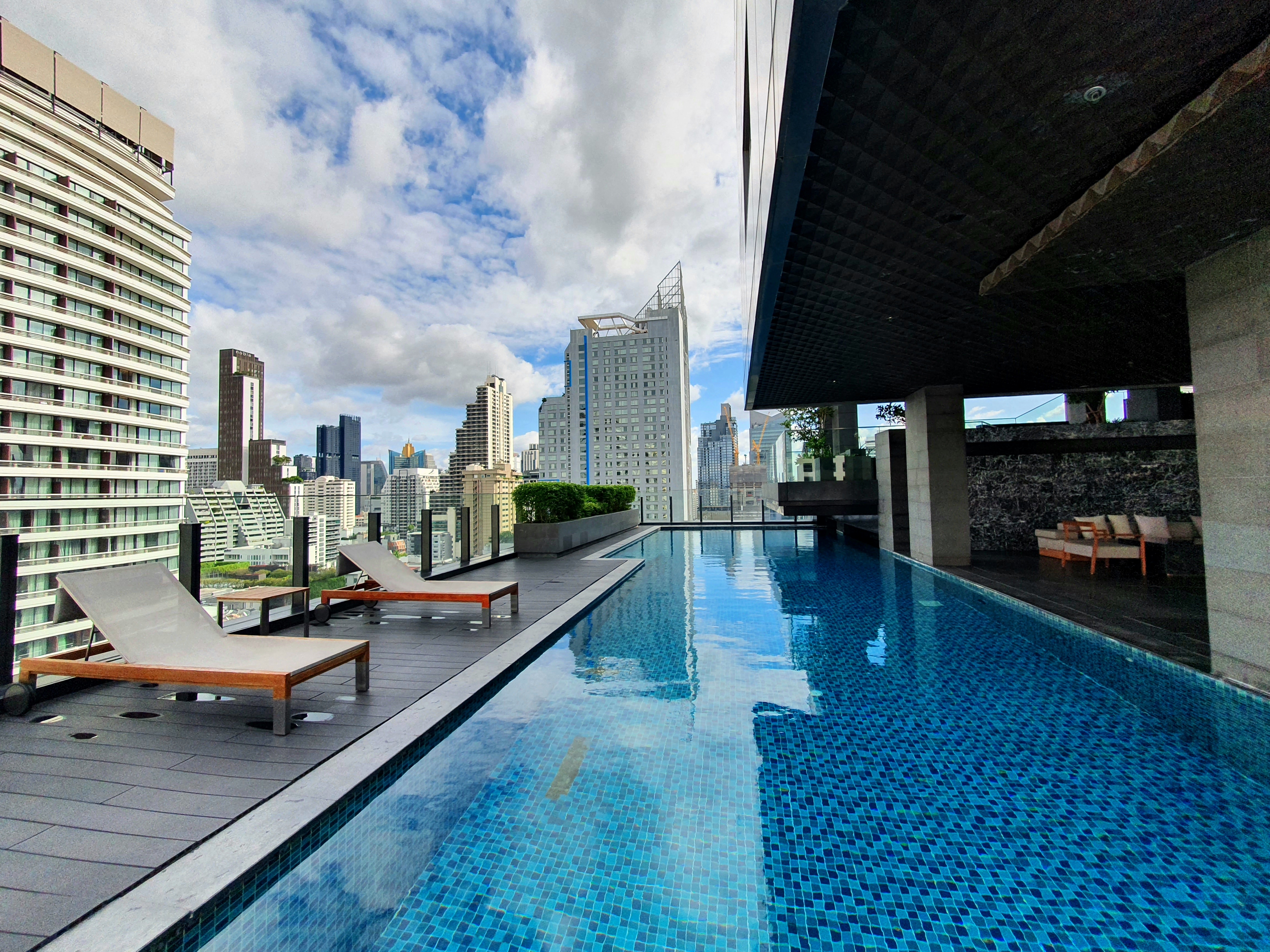 Modern & Stylish On Sukhumvit 11, Sky Pool, Fiber